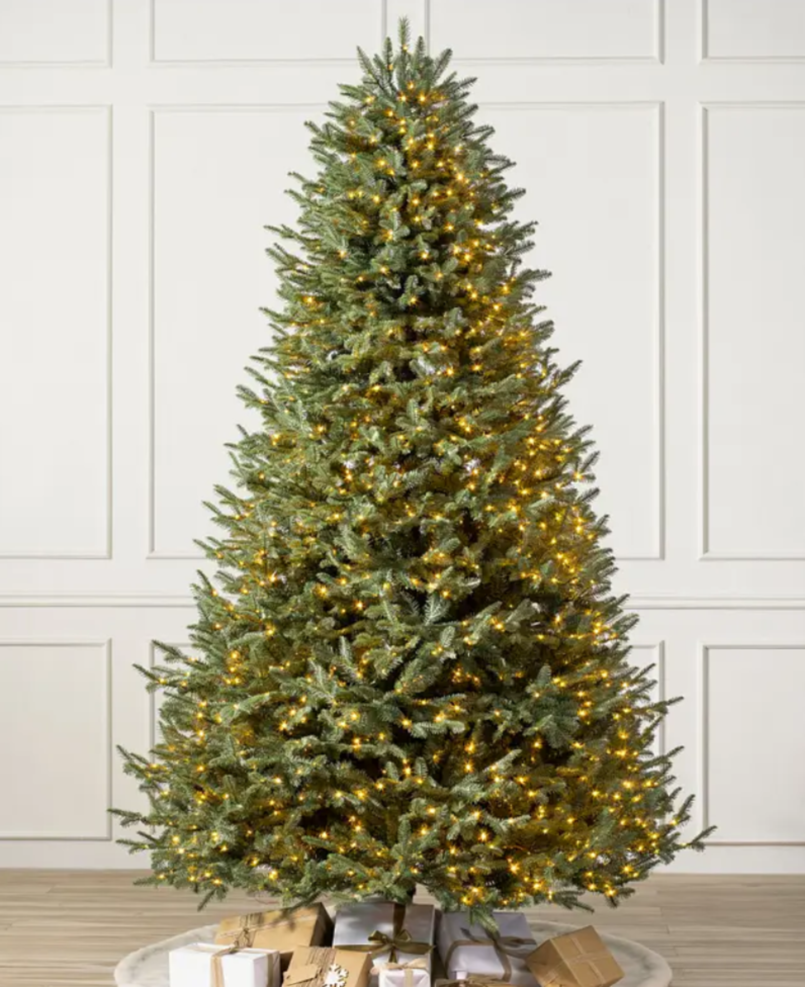 BH (The worlds leading Christmas Trees) BH Balsam Fir 6ft with LED Clear Fairy Lights. RRP £969.