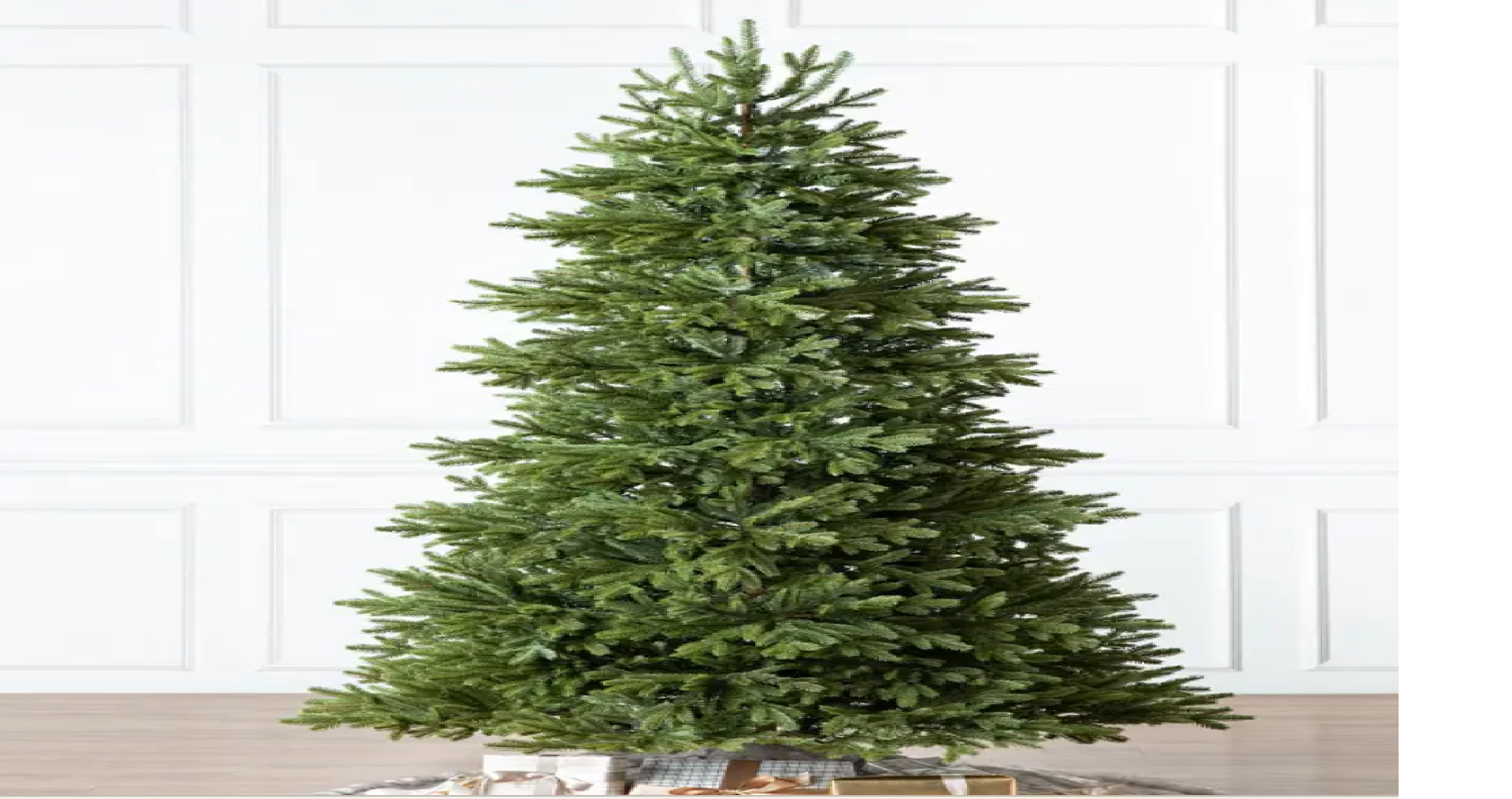 BH (The worlds leading Christmas Trees) BH Norway Spruce 6.5ft Unlit Tree. RRP £699.00. Celebrate