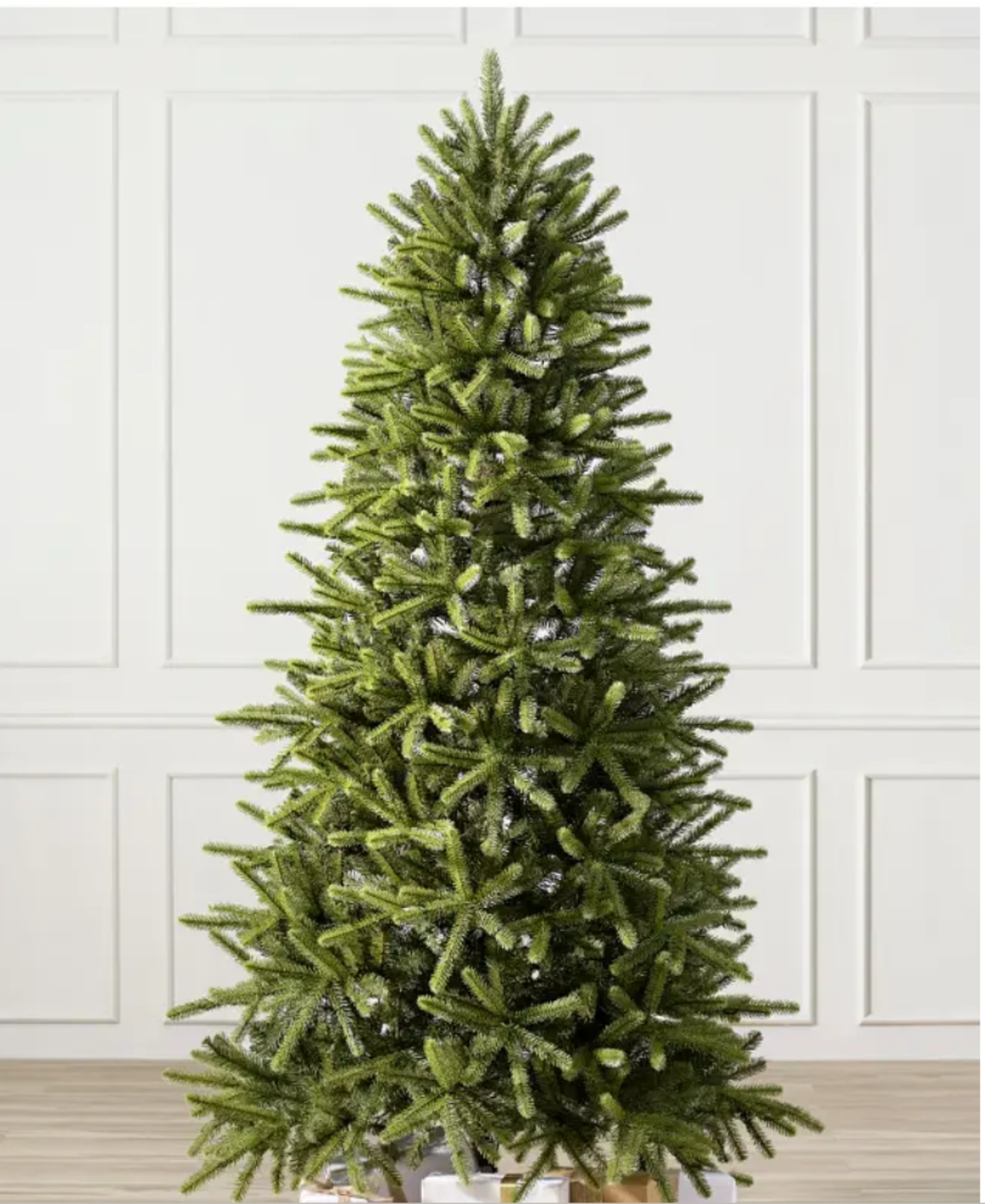 BH (The worlds leading Christmas Trees) Grandview Fir 5ft Unlit Tree. RRP £349.00. Make the season