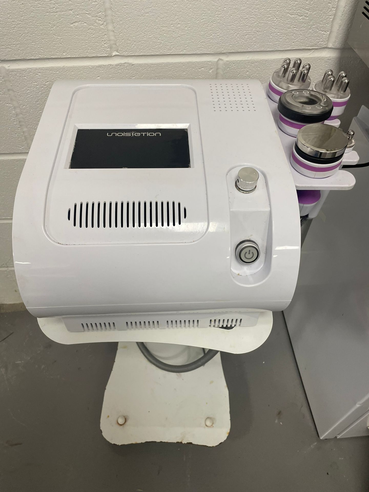 Unoisetion cavitation machine