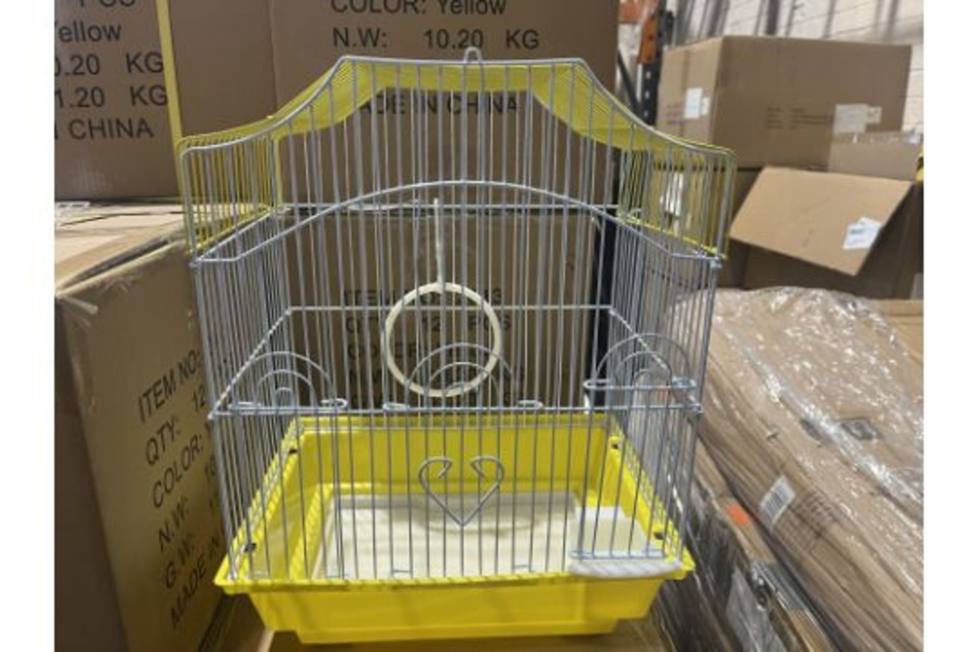 12 X BRAND NEW YELLOW BASE LUXURY BIRD CAGES R16-14