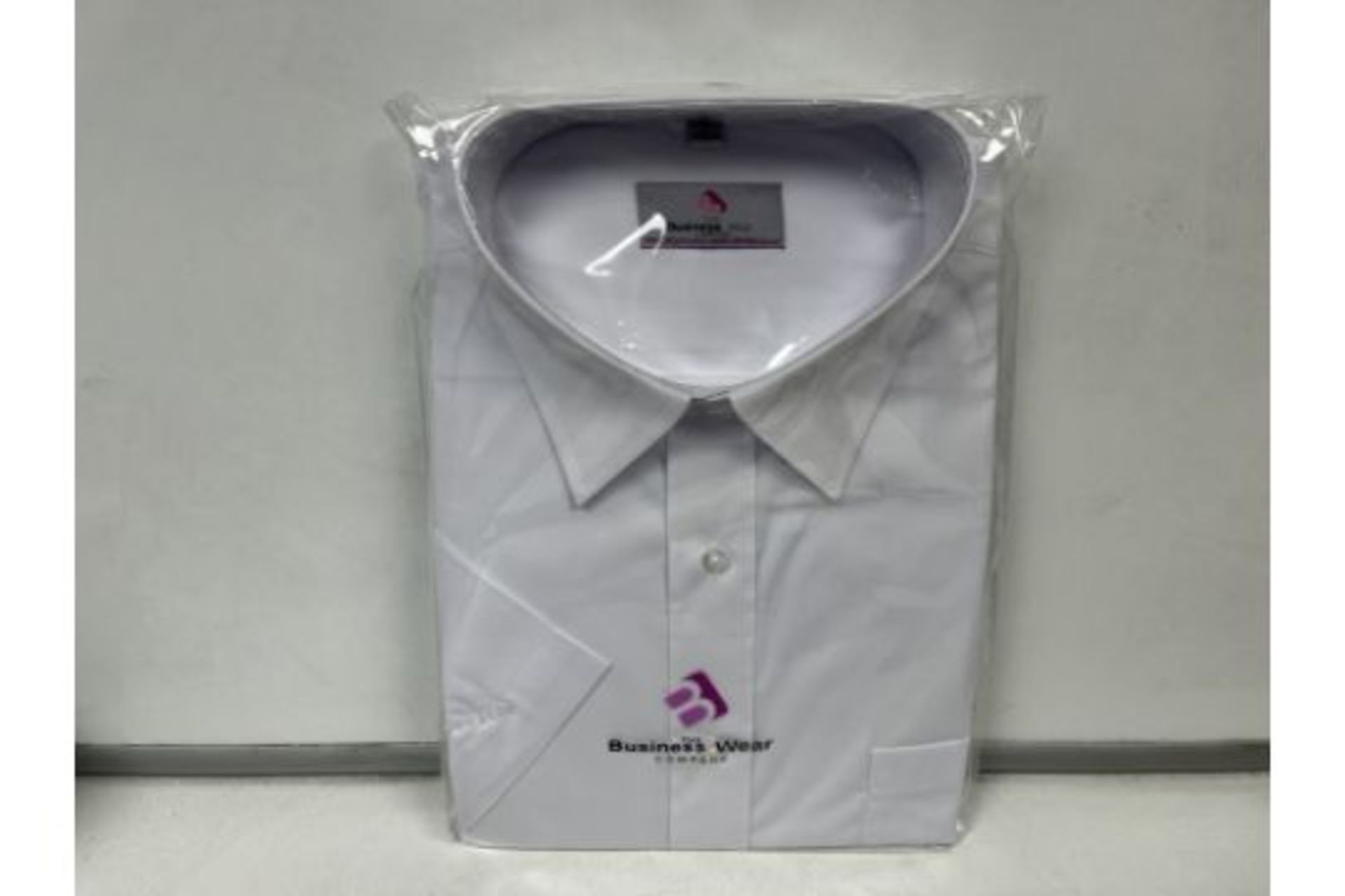 18 X NEW PACKAGED BUSINESSWEAR HIGH QUALITY SHIRTS. ROW6.6RACK