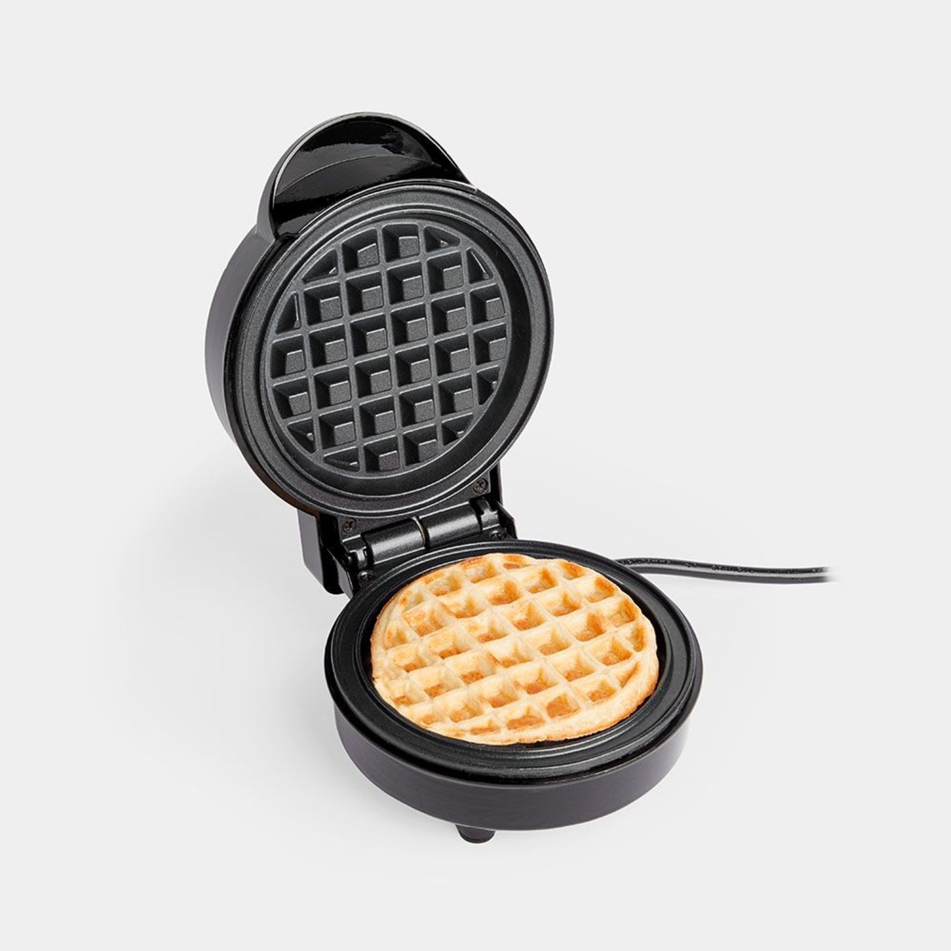 600w Mini Waffle Maker. With a max temperature of 155°C you can cook delicious waffles in an average