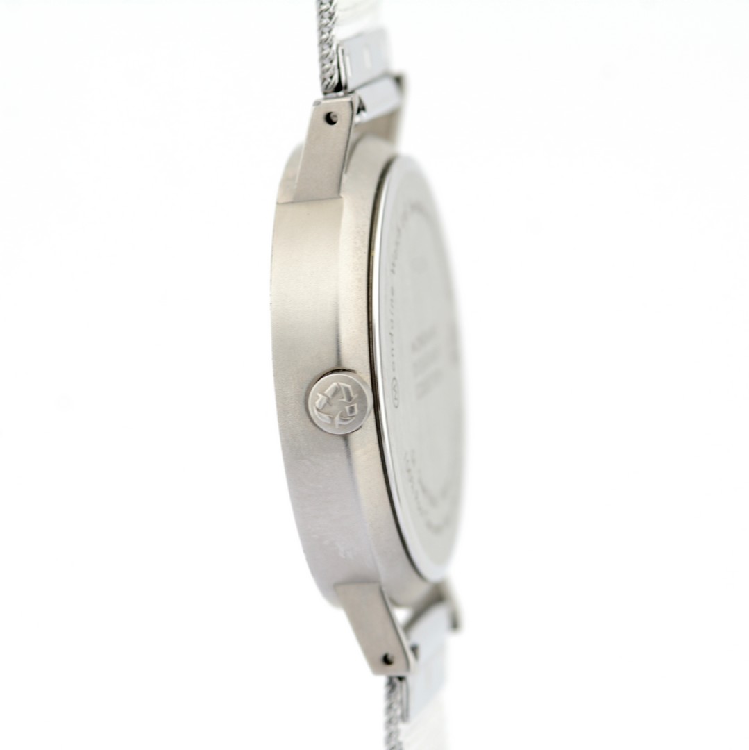 Mondaine / Designer Collection - (Unworn) Unisex Brass Wrist Watch - Image 7 of 8