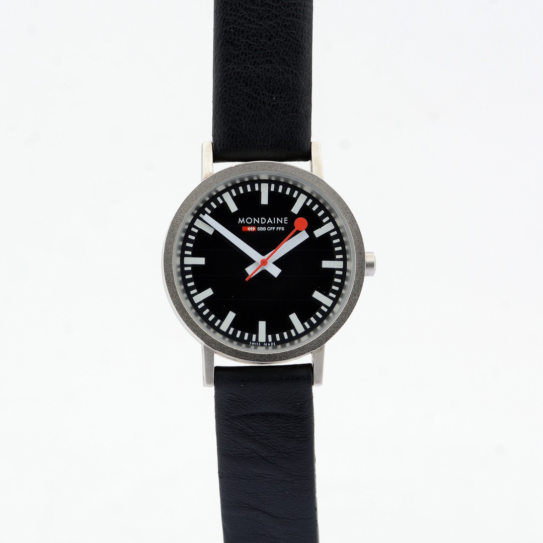 Mondaine / SBB CFF FFS Solar Official Swiss Railway Watch - (Unworn) Leather / Unisex - Image 3 of 7