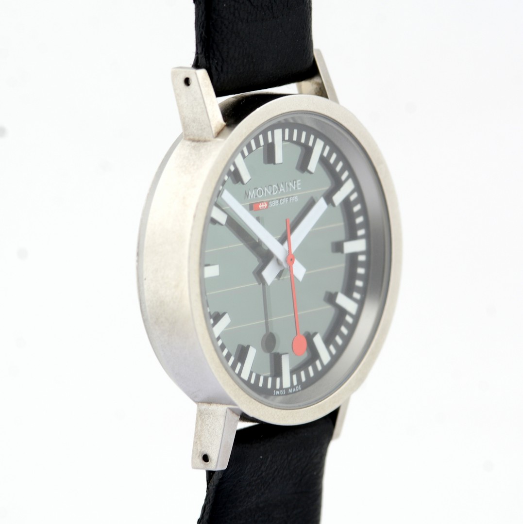 Mondaine / SBB CFF FFS Solar Official Swiss Railway Watch - (Unworn) Leather / Unisex - Image 4 of 7