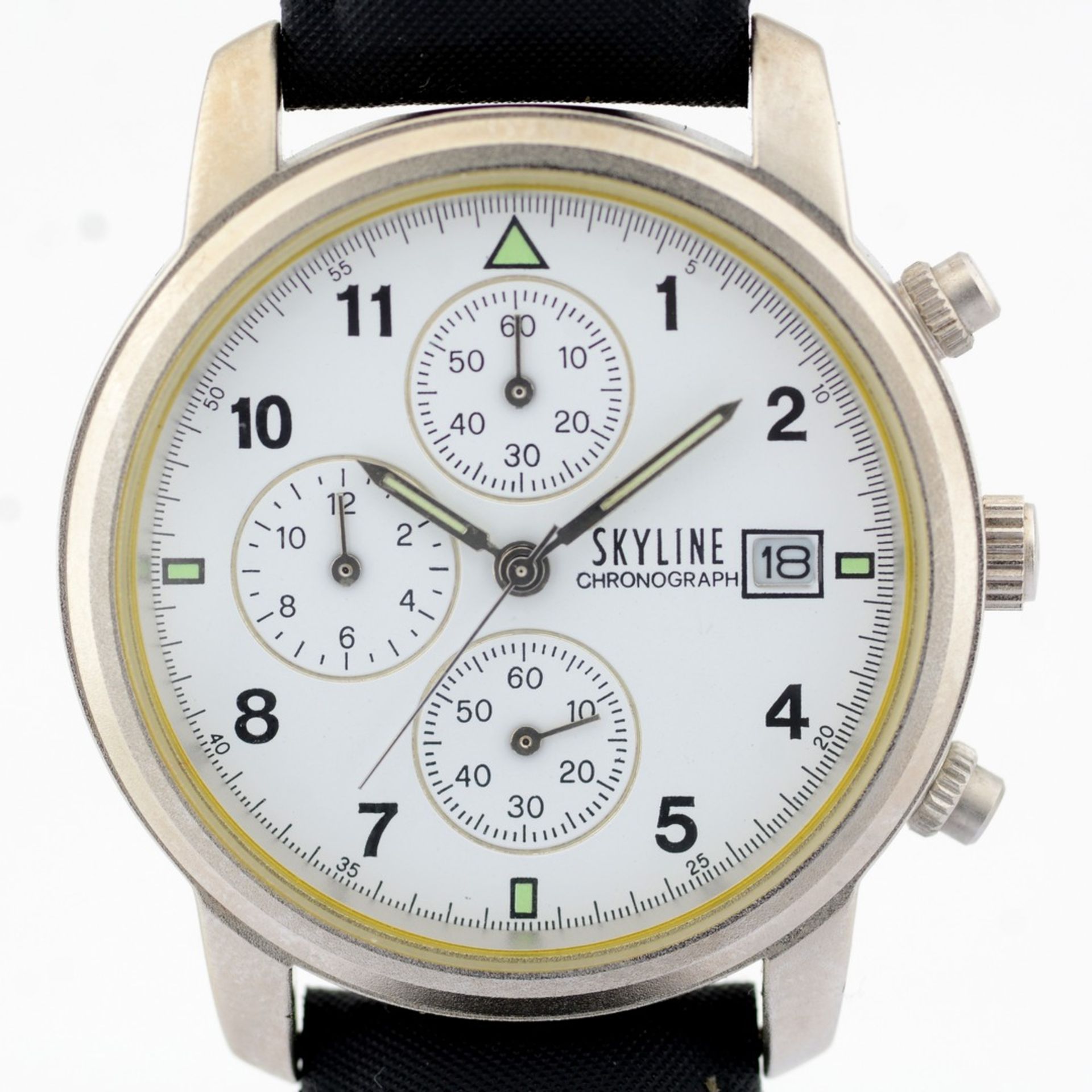 Mondaine / SKYLINE Chronograph Date - (Unworn) Gentlmen's Steel Wrist Watch