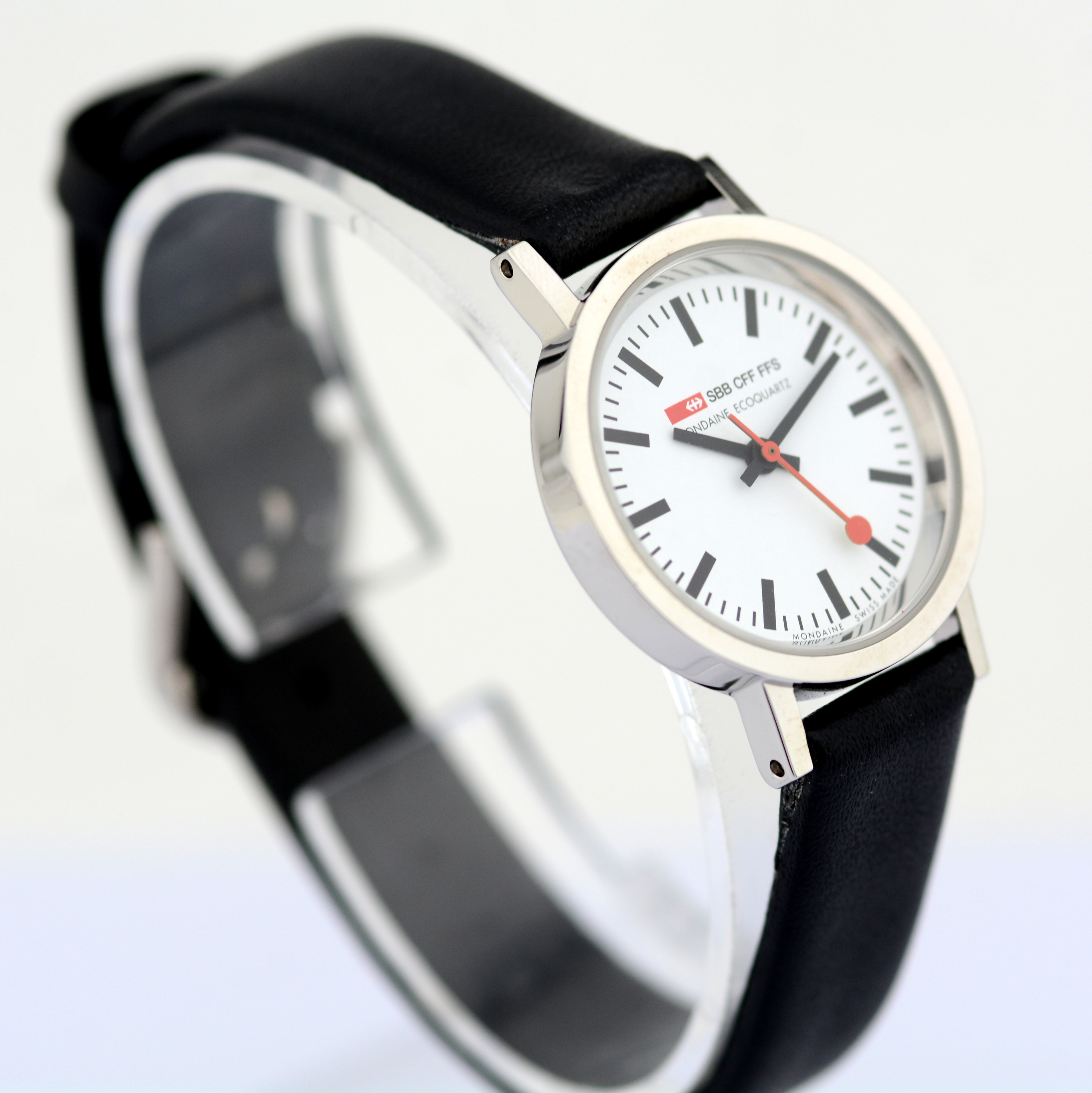 Mondaine / SBB CFF FFS Official Swiss Railway Watch - (Unworn) Leather / Unisex - Image 3 of 8