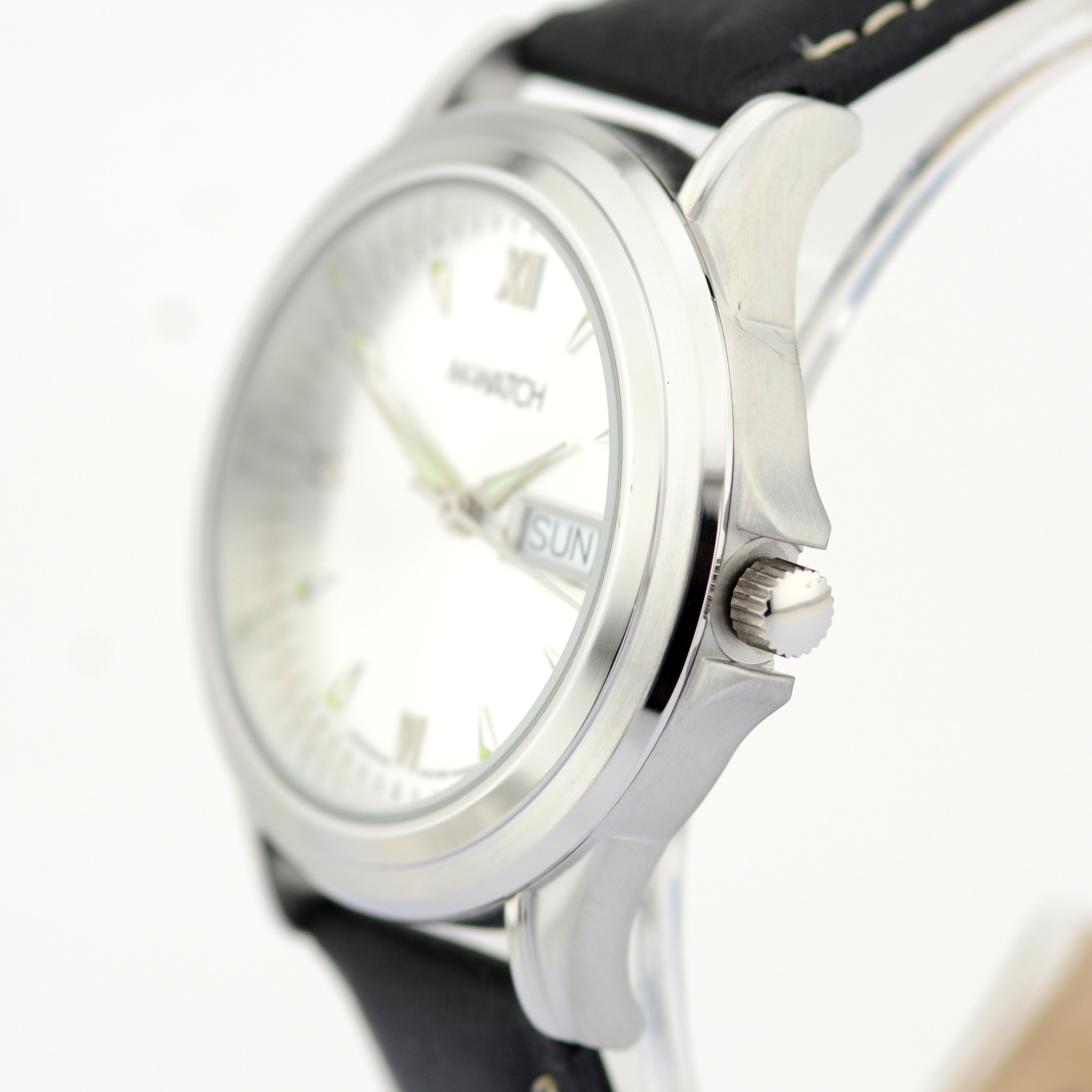 Mondaine / M-Watch Day-Date - (Unworn) Gentlmen's Brass Wrist Watch - Image 2 of 8