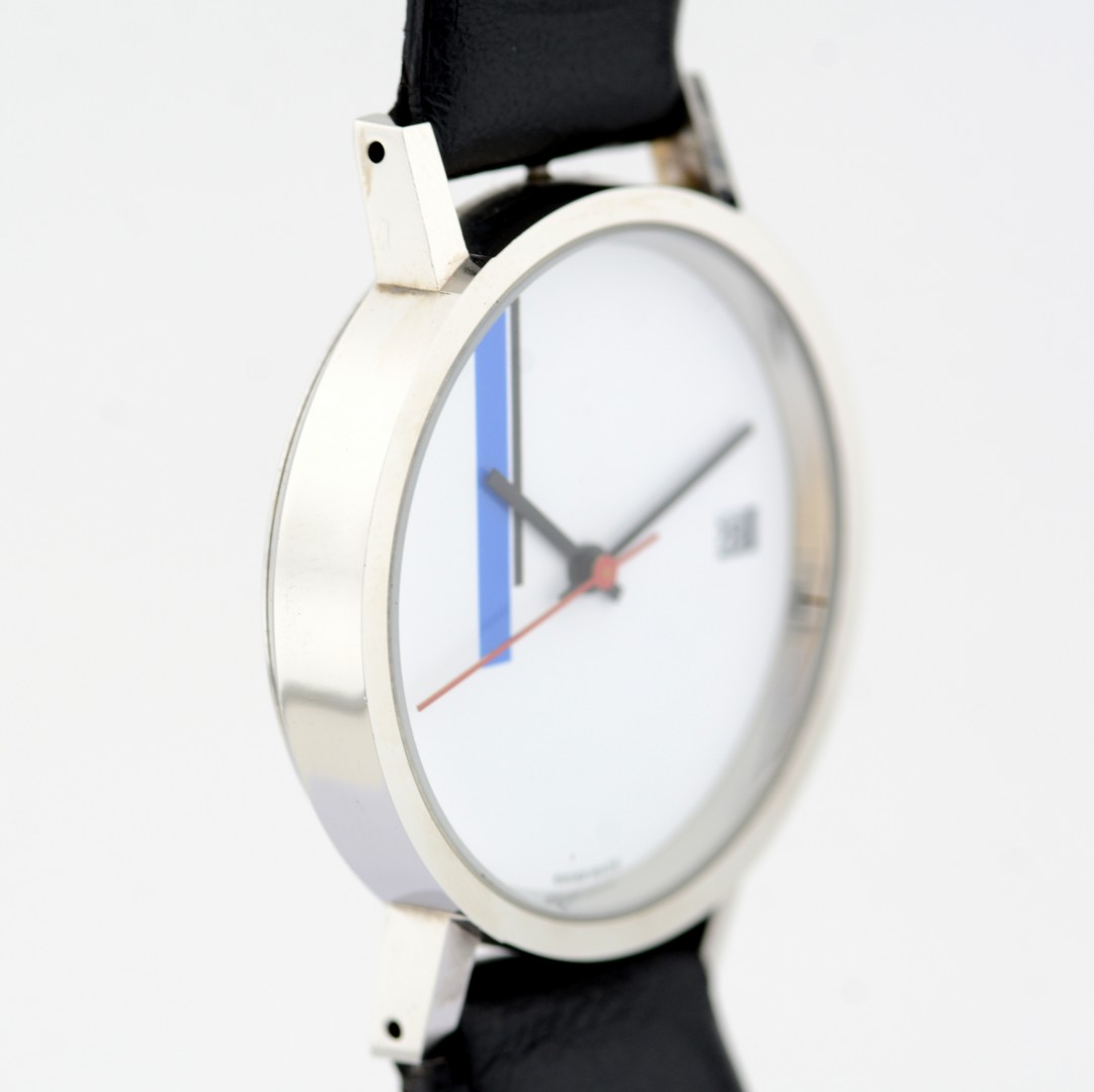 Mondaine / Swiss Designer Collection - (Unworn) Unisex Steel Wrist Watch - Image 5 of 6