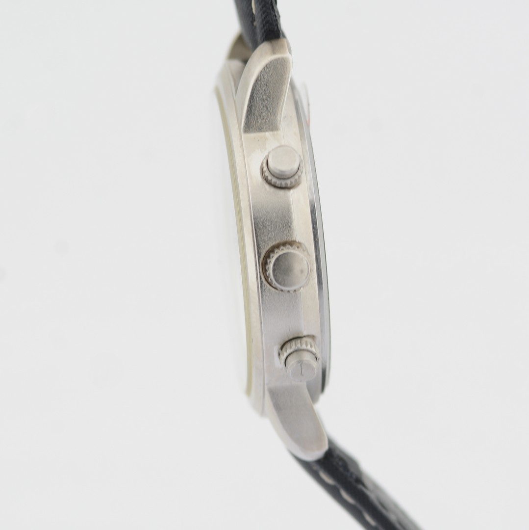 Mondaine / SKYLINE Chronograph Date - (Unworn) Gentlmen's Steel Wrist Watch - Image 7 of 8