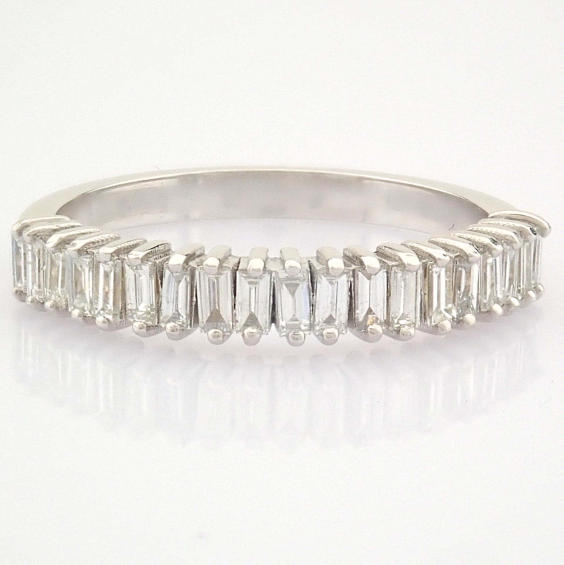 Certificated 14K White Gold Baguette Diamond Ring (Total 0.43 ct Stone) - Image 5 of 8