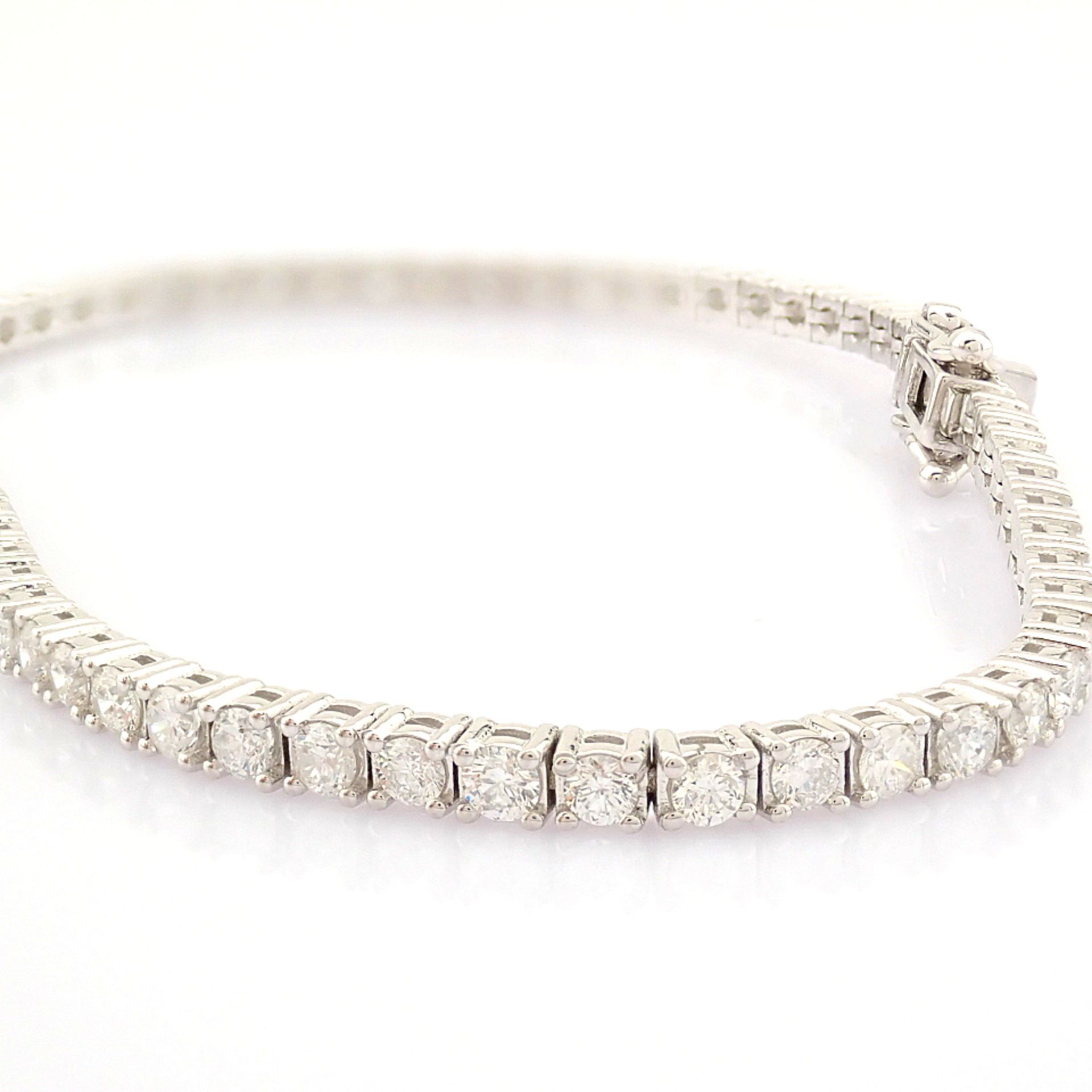 Certificated 14K White Gold Diamond Bracelet (Total 3.02 ct Stone) - Image 8 of 18