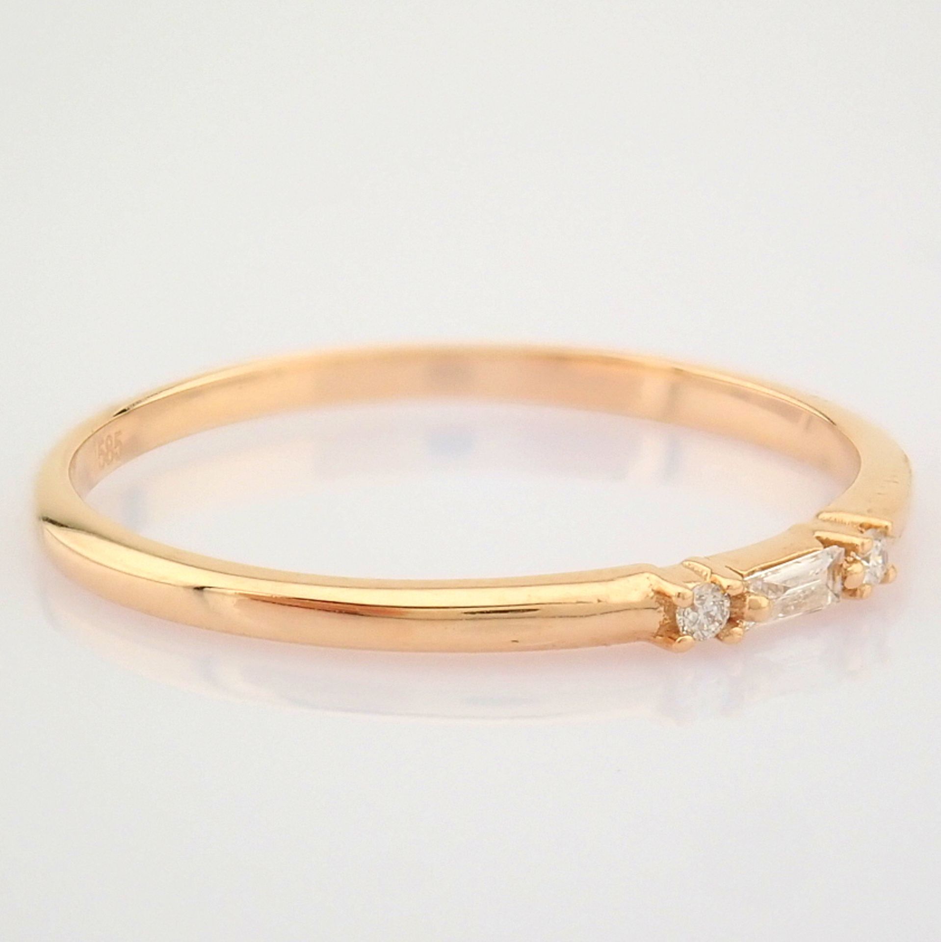 Certificated 14K Rose/Pink Gold Baguette Diamond & Diamond Ring (Total 0.04 ct Stone) - Image 6 of 12