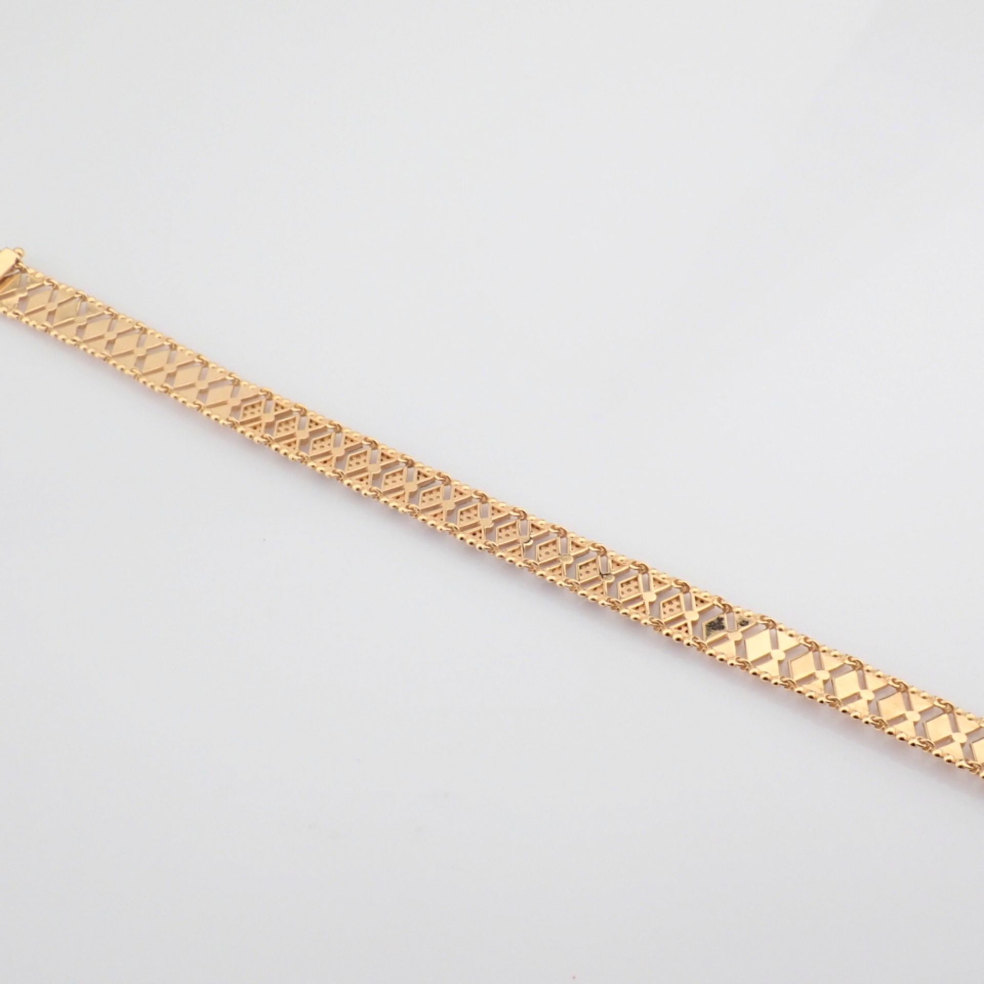 Certificated 14K Rose/Pink Gold Diamond & Black Diamond Bracelet (Total 0.82 ct Stone) - Image 9 of 9