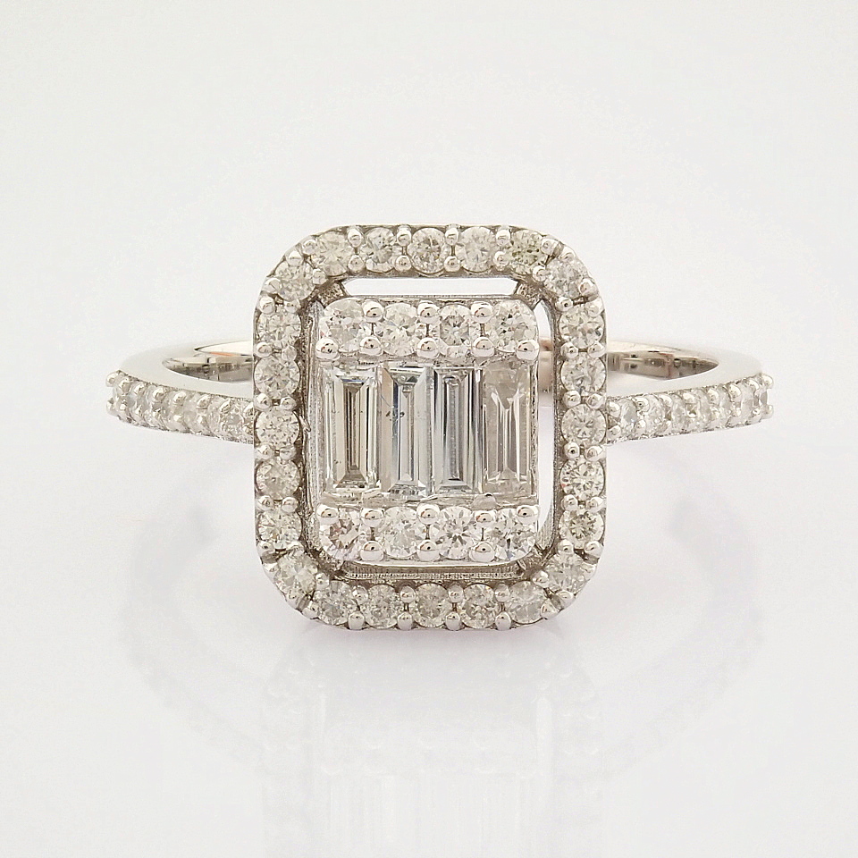 Certificated 14K White Gold Baguette Diamond & Diamond Ring (Total 0.59 ct Stone) - Image 5 of 6