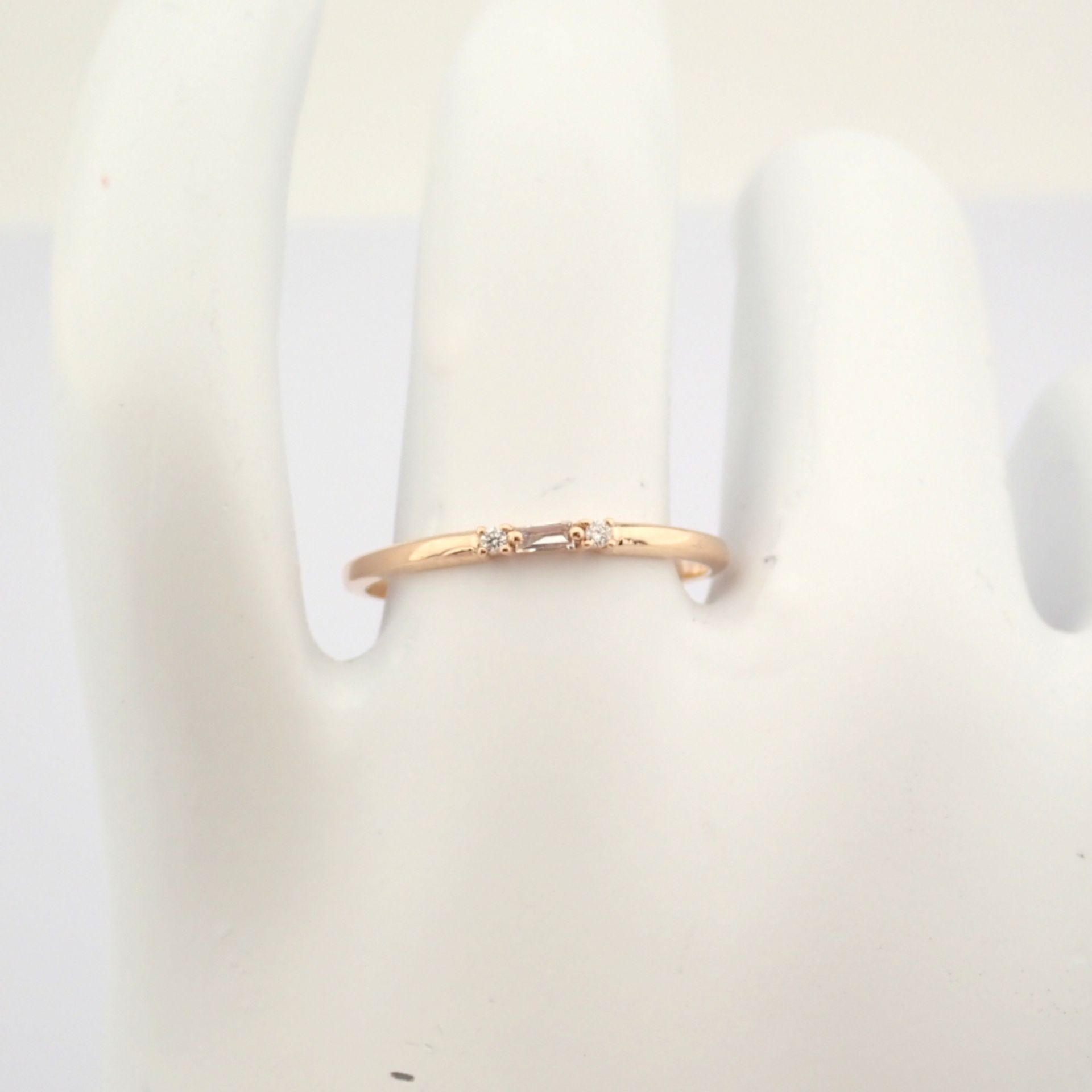 Certificated 14K Rose/Pink Gold Baguette Diamond & Diamond Ring (Total 0.04 ct Stone) - Image 12 of 12