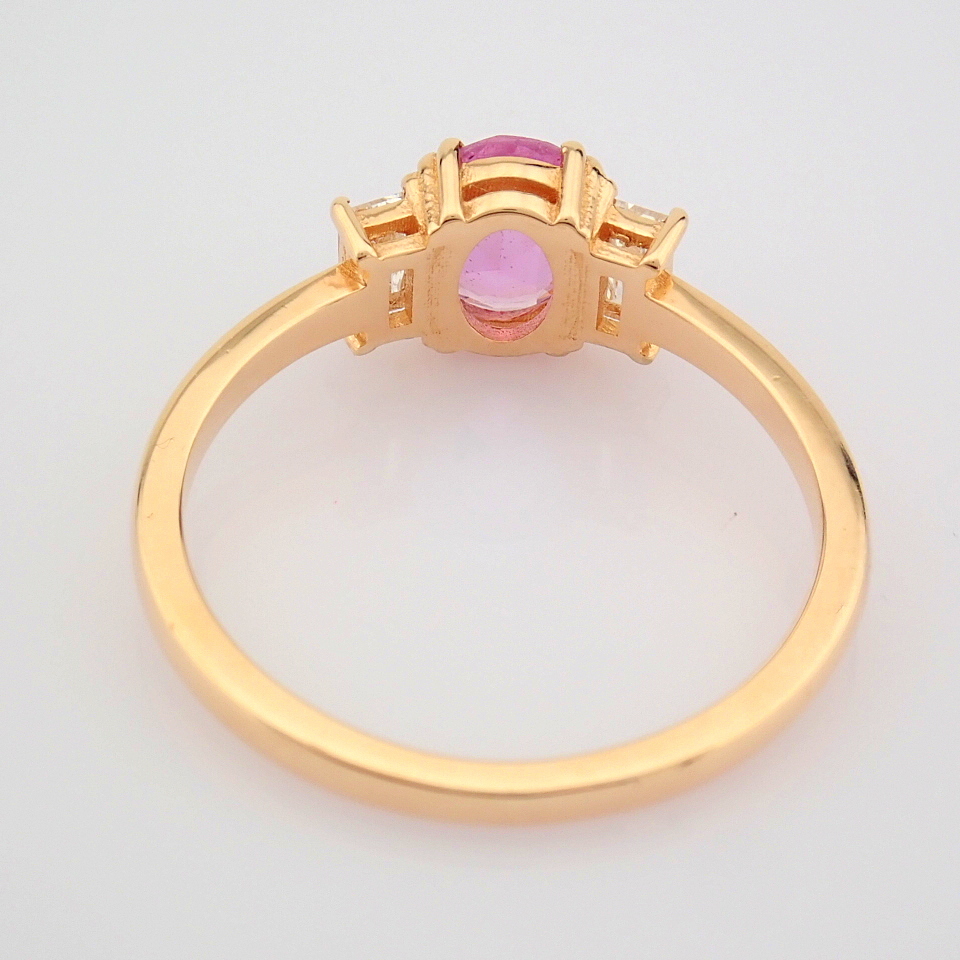 Certificated 14K Rose/Pink Gold Baguette Diamond & Pink Sapphire Ring (Total 0.92 ct Stone) - Image 7 of 8