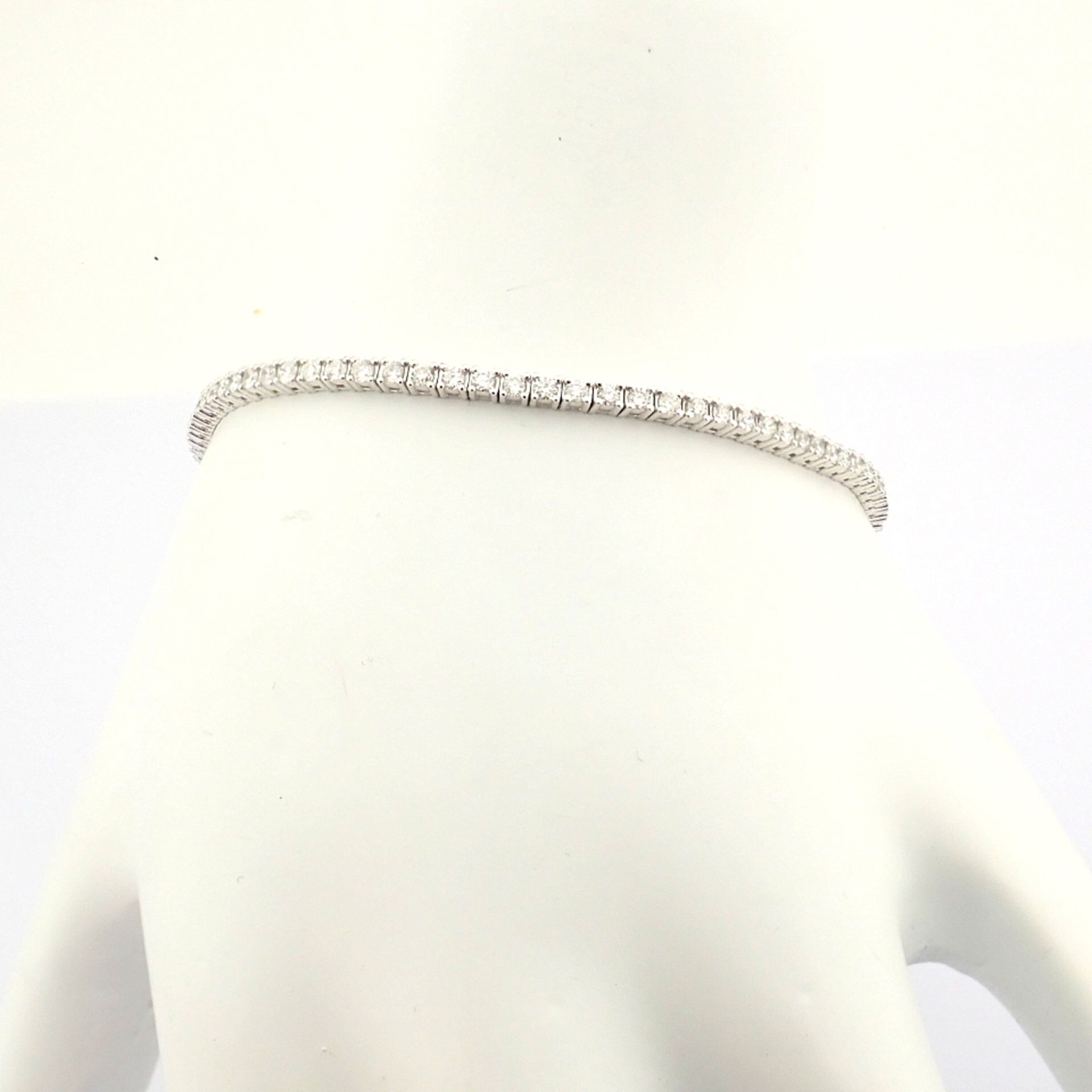 Certificated 14K White Gold Diamond Bracelet (Total 2.06 ct Stone) - Image 7 of 25