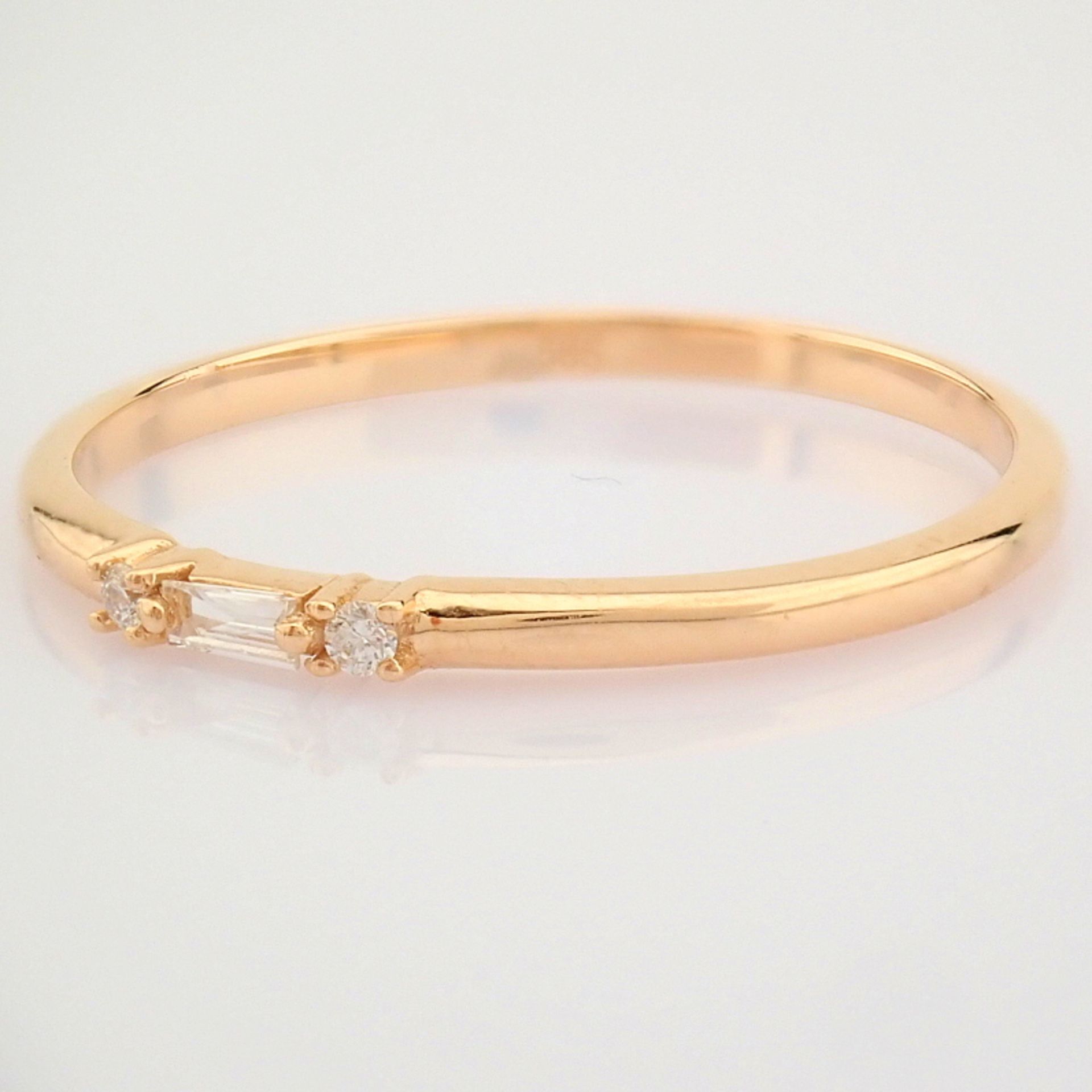 Certificated 14K Rose/Pink Gold Baguette Diamond & Diamond Ring (Total 0.04 ct Stone) - Image 5 of 12