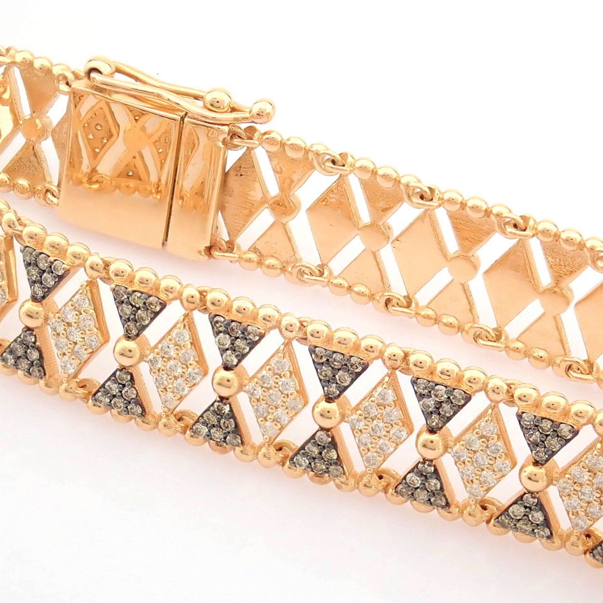 Certificated 14K Rose/Pink Gold Diamond & Black Diamond Bracelet (Total 0.82 ct Stone) - Image 2 of 9