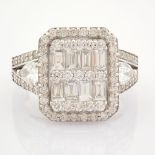 Certificated 14K White Gold Diamond Ring (Total 1.65 ct Stone)