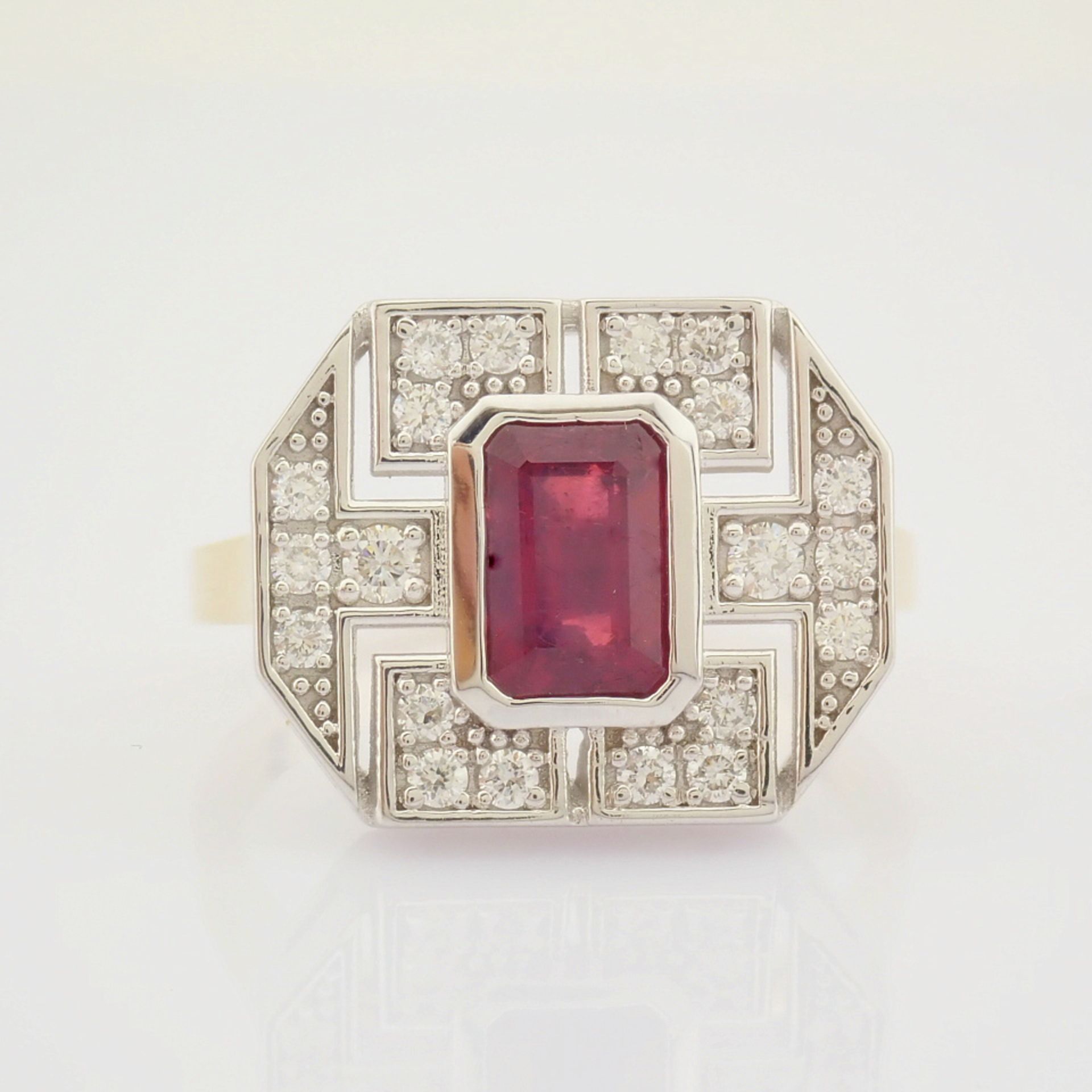 Certificated 14K Yellow and White Gold Diamond & Ruby Ring (Total 1.82 ct Stone) - Image 4 of 6
