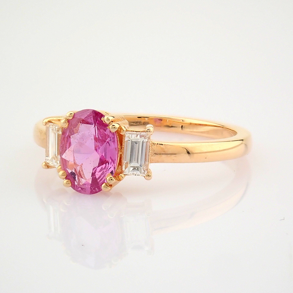 Certificated 14K Rose/Pink Gold Baguette Diamond & Pink Sapphire Ring (Total 0.92 ct Stone) - Image 5 of 8