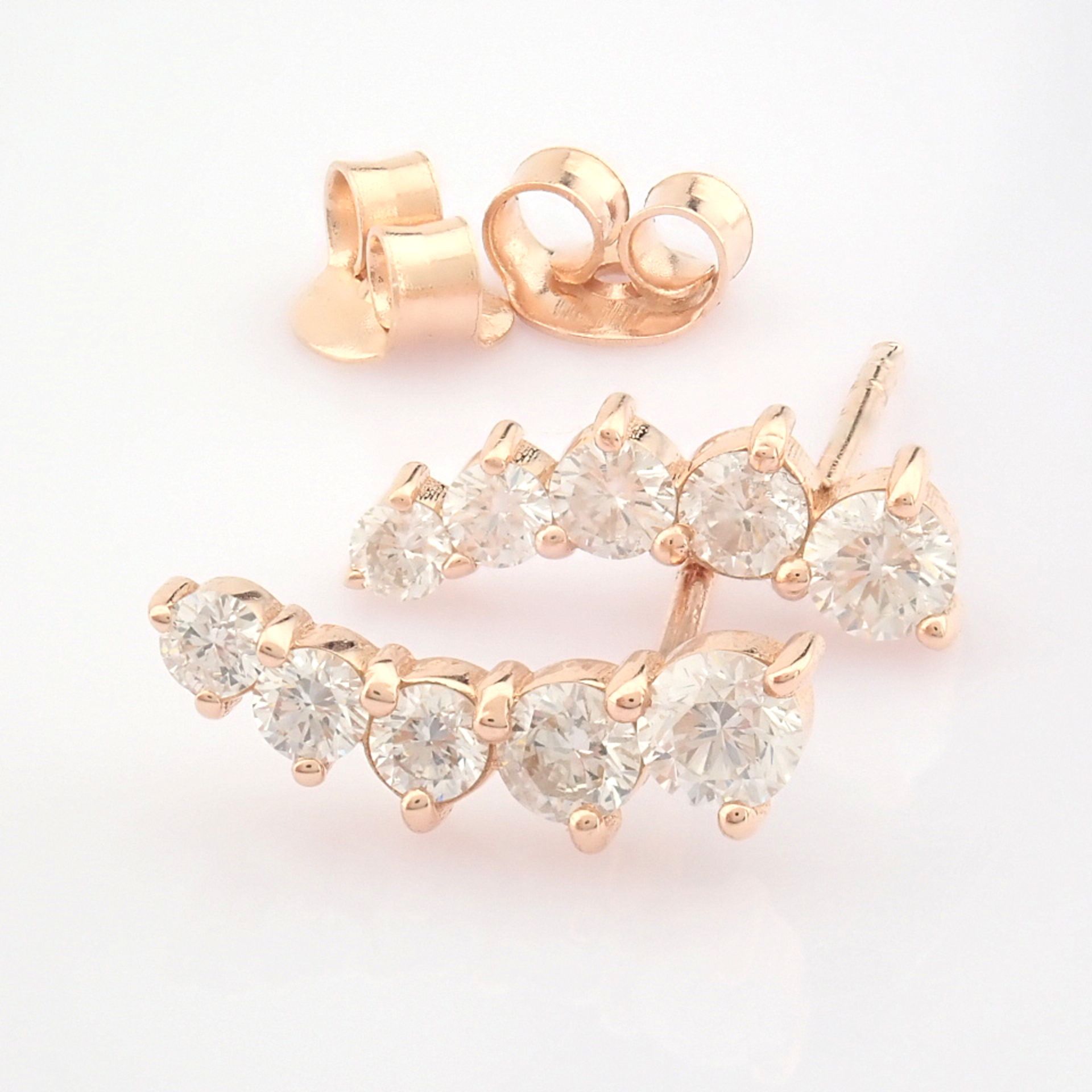 Certificated 14K Rose/Pink Gold Diamond Earring (Total 0.53 ct Stone) - Image 2 of 7