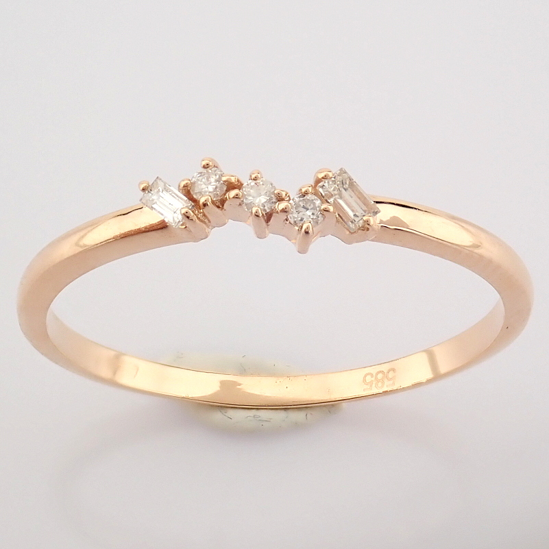 Certificated 14K Rose/Pink Gold Baguette Diamond & Diamond Ring (Total 0.07 ct Stone) - Image 8 of 10