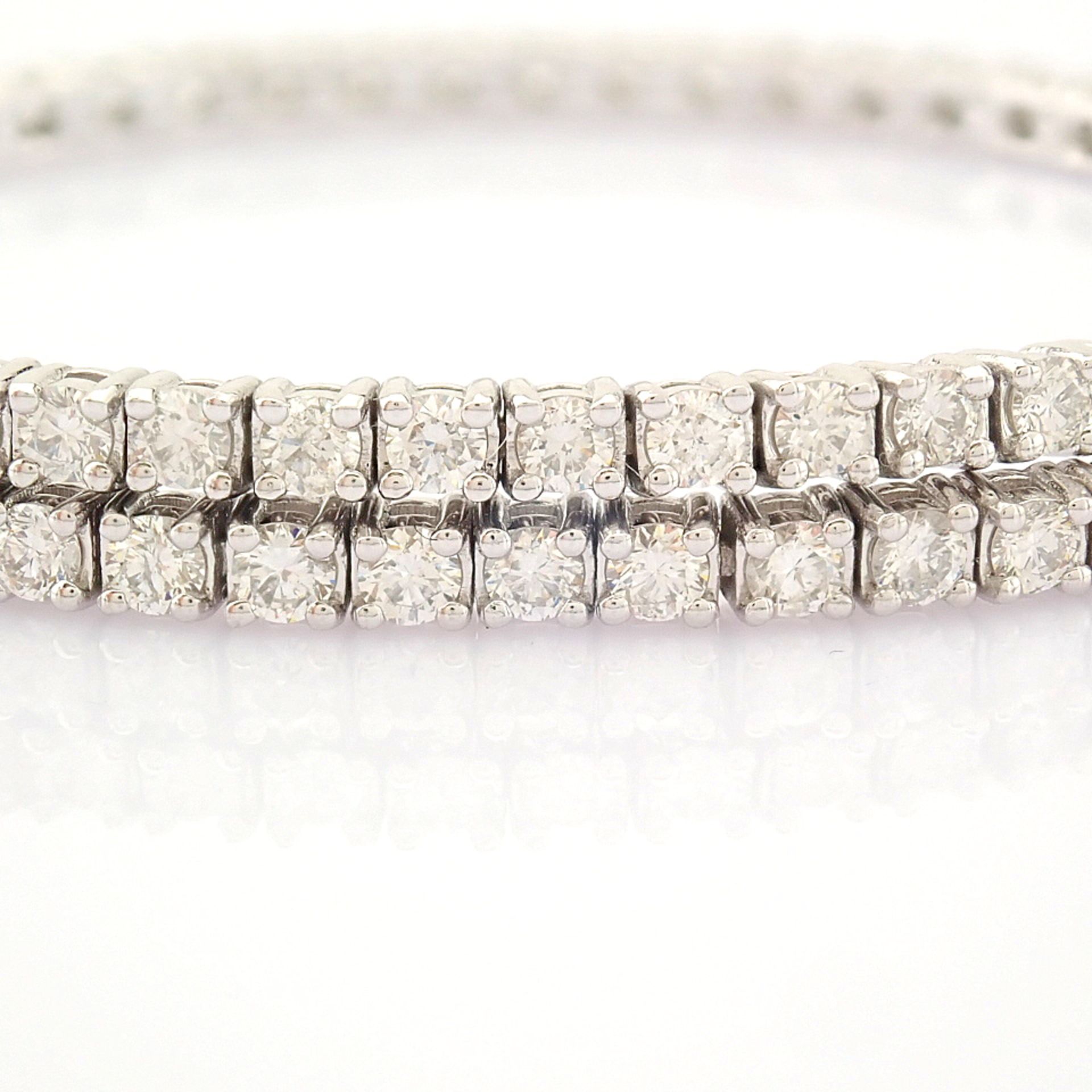 Certificated 14k White Gold Diamond Bracelet (Total 2.08 ct Stone) - Image 18 of 18