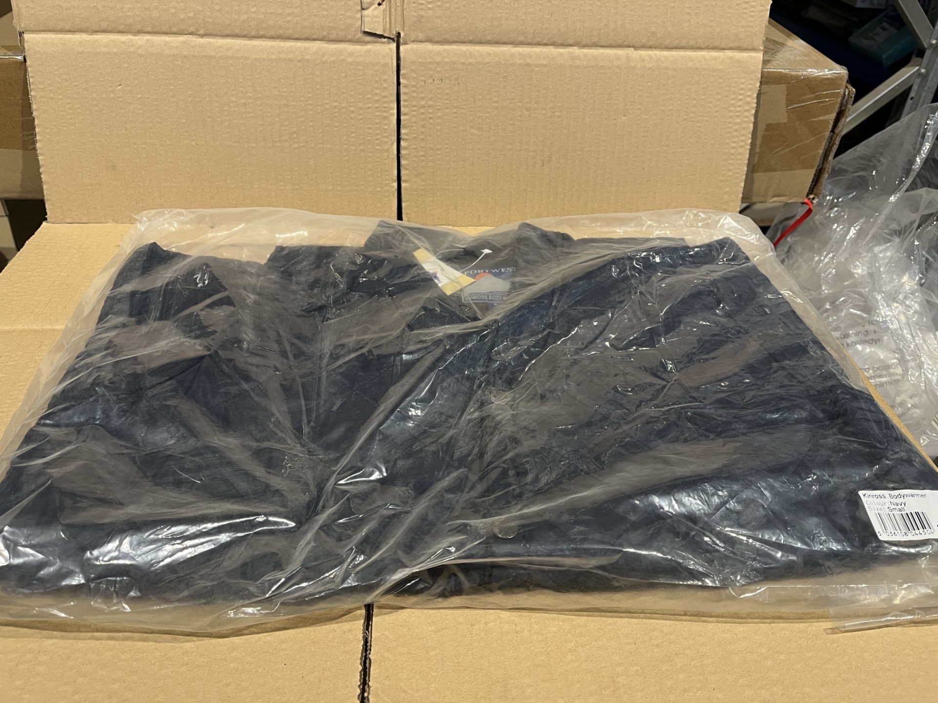 14 X BRAND NEW PORTWEST BODY WARMERS (SIZES MAY VARY) S1-28