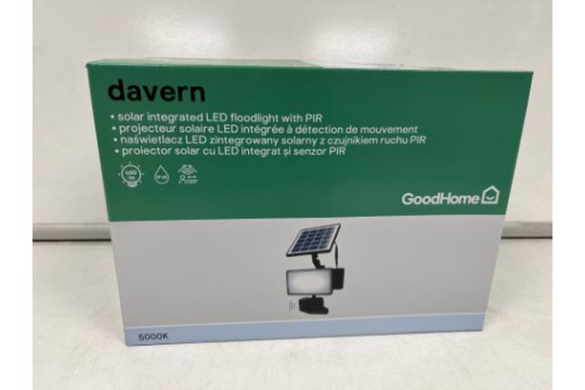 4 X NEW BOXED GOODHOME DAVERN SOLAR INTEGREATED LED FLOODLIGHT WITH PIR. 4000 LUMENS. 5000K. (ROW1.