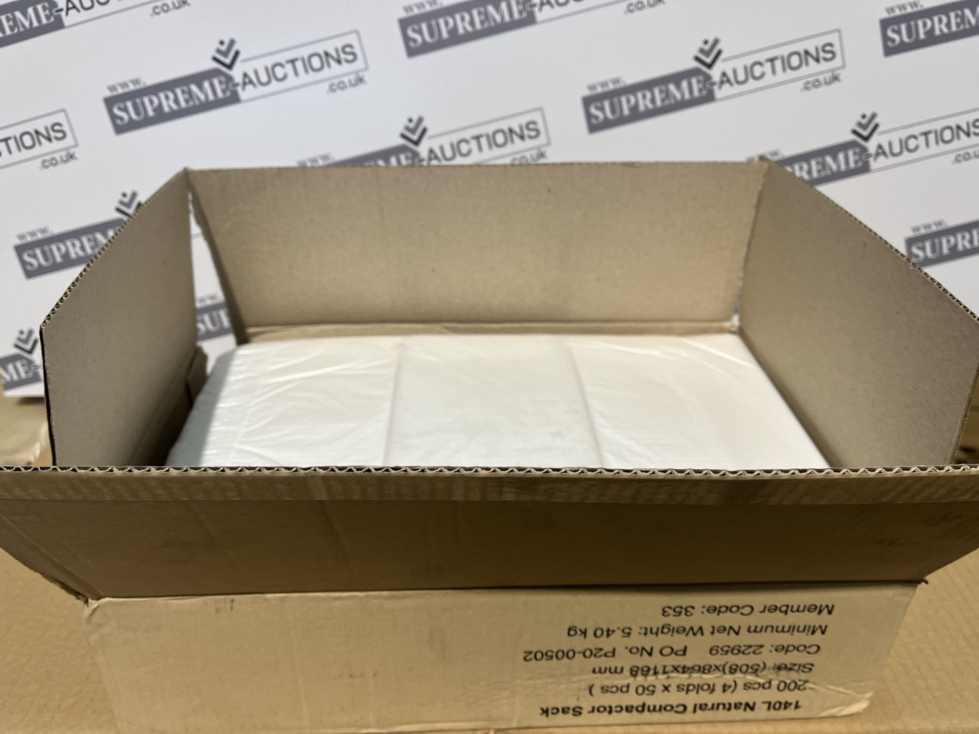 10 X BRAND NEW PACKS OF 200 140L COMPACTOR SACKS NATURAL R15-4