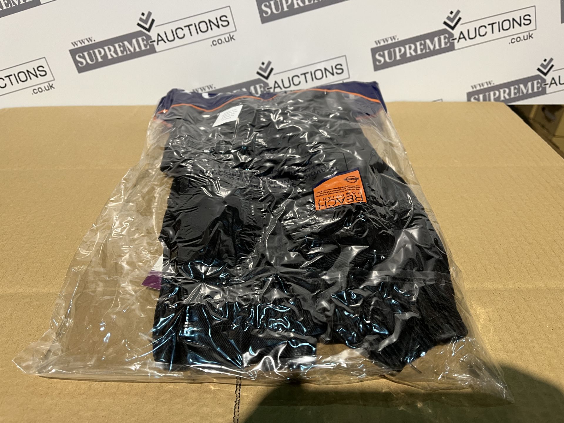 18 X BRAND NEW PORTWEST BLACK ACTION PROFESSIONAL WORK SHORTS IN VARIOUS SIZES R16-5