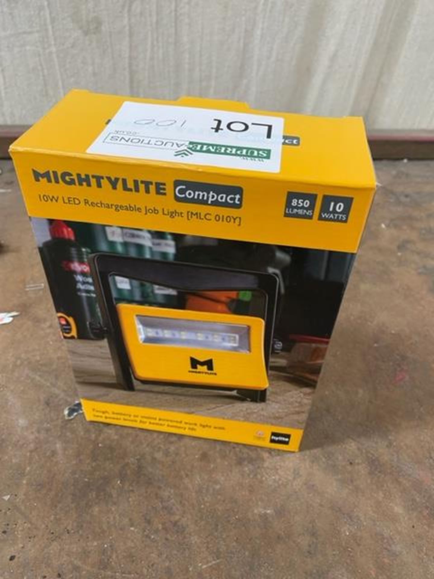 NEW BOXED MIGHTY LIGHT MAINS/ BATTERY POWERED