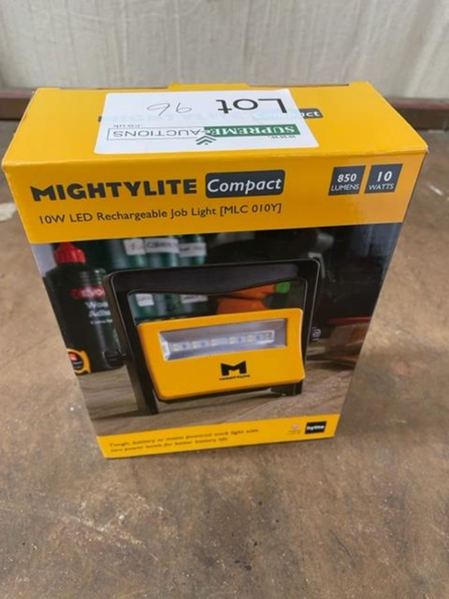 NEW BOXED MIGHTY LIGHT MAINS/ BATTERY POWERED
