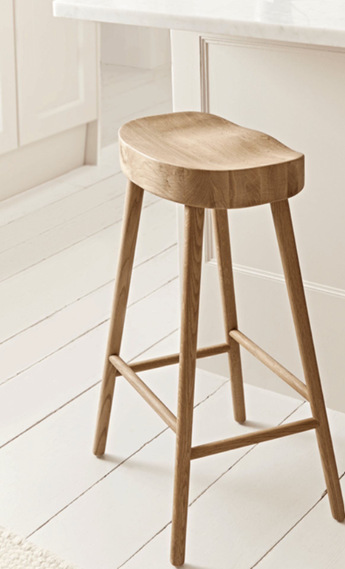 Weathered Oak Counter Stool - Natural. RRP £325.00. Our stool has been designed to be the perfect - Image 2 of 2
