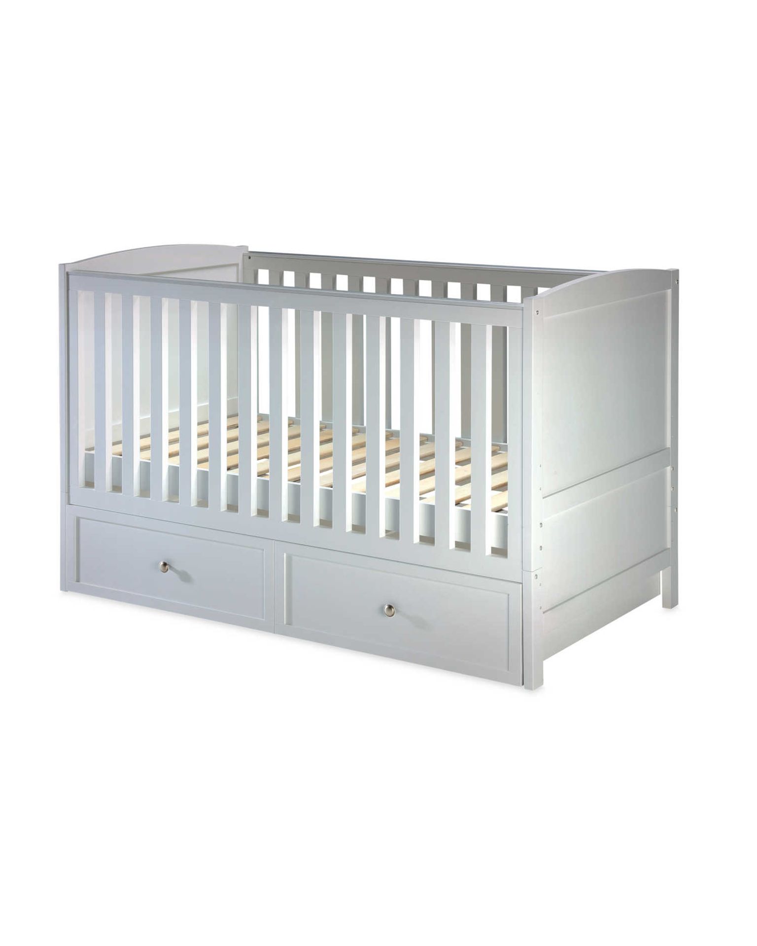 Mamia Nursery Cot Bed. - ROW6. Putting your little angel down for a nap isn't always the easiest - Image 4 of 4