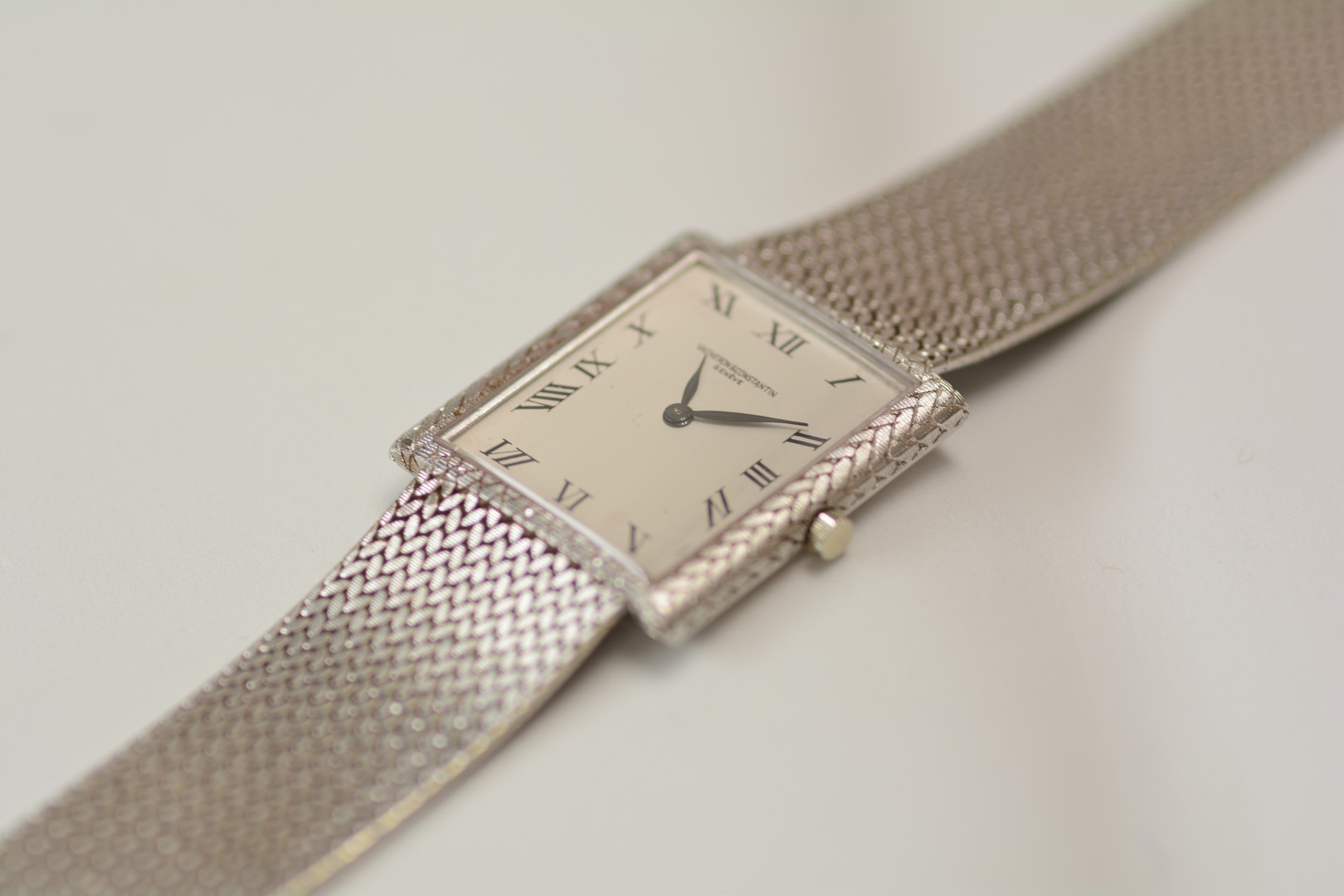 Vacheron Constantin / Rectangular - Ultra thin - 1960s - Unisex White gold Wrist Watch - Image 11 of 12