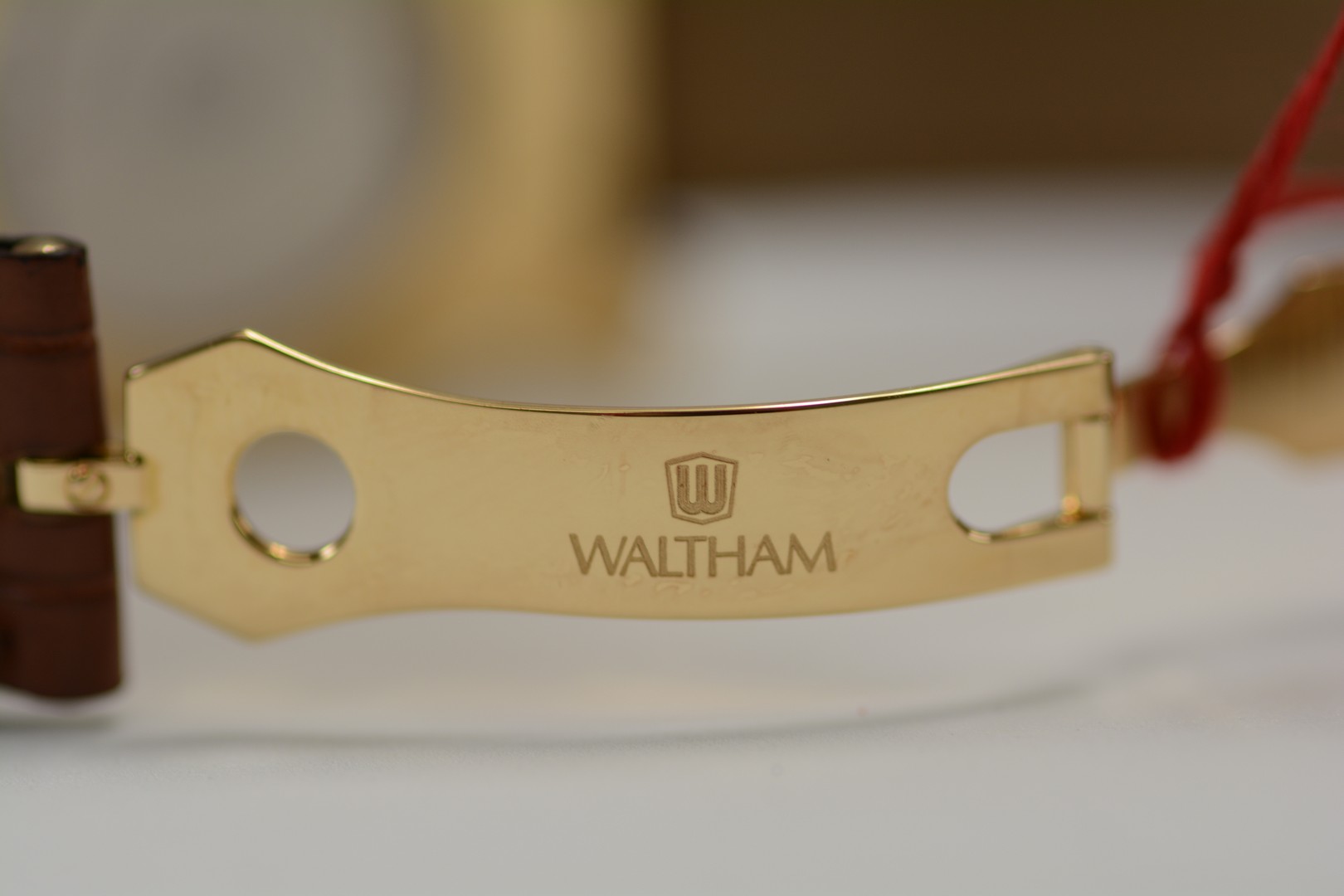 Waltham / LW48 - Gentlmen's Yellow gold Wrist Watch - Image 2 of 14