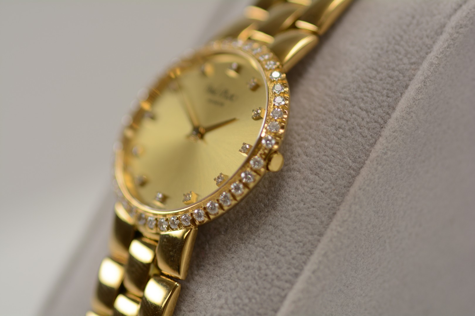 Paul Picot / Diamond - Lady's Yellow gold Wrist Watch - Image 9 of 15