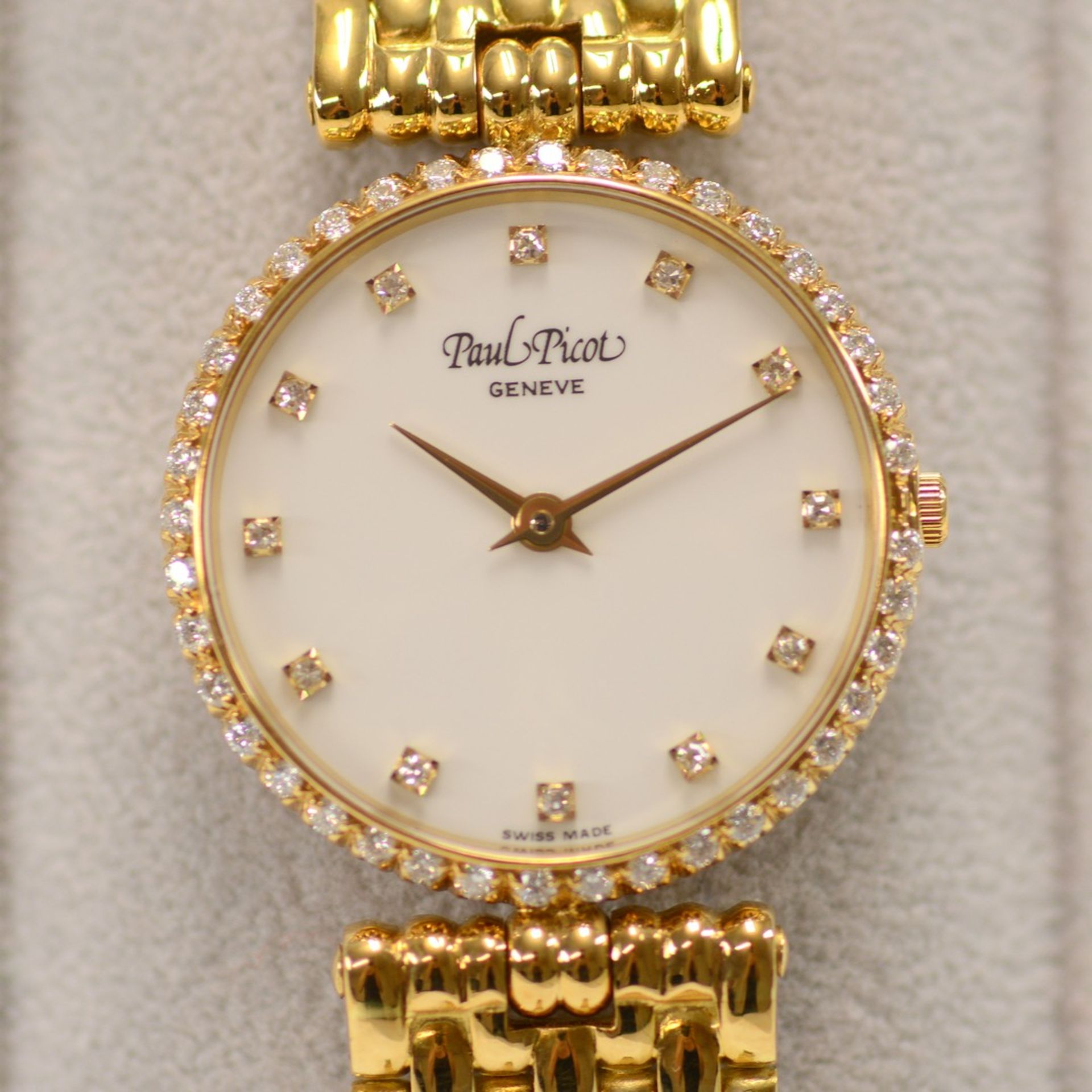 Paul Picot / Diamond - Lady's Yellow gold Wrist Watch