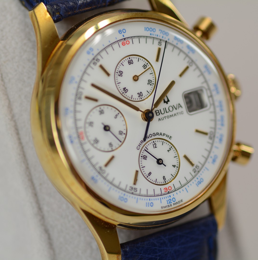 Bulova / 13366 Chronograph 18K - Gentlmen's Yellow gold Wrist Watch - Image 2 of 6