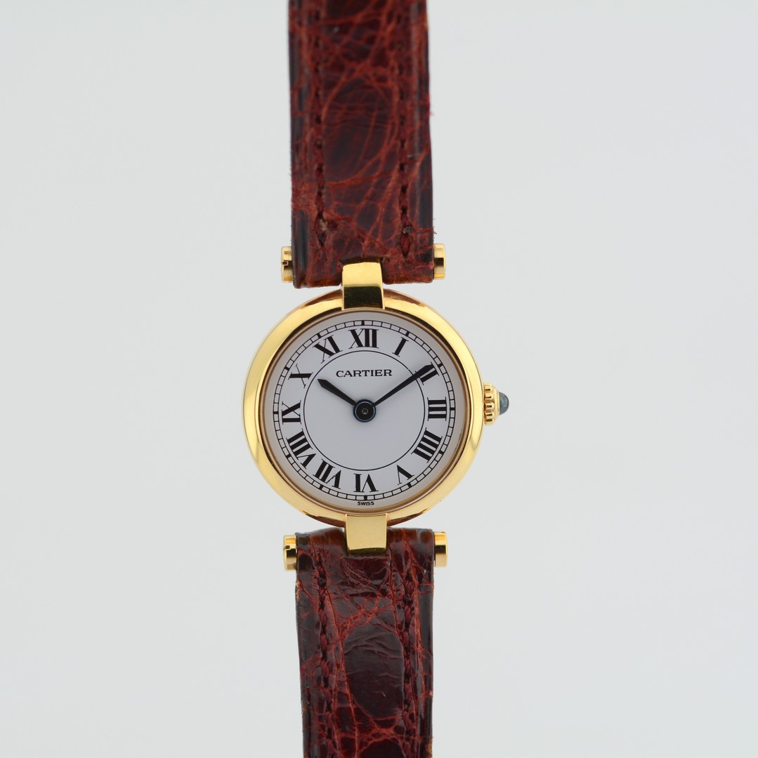 Cartier / Vendome 18K (Unworn) - Lady's Yellow gold Wrist Watch - Image 8 of 9