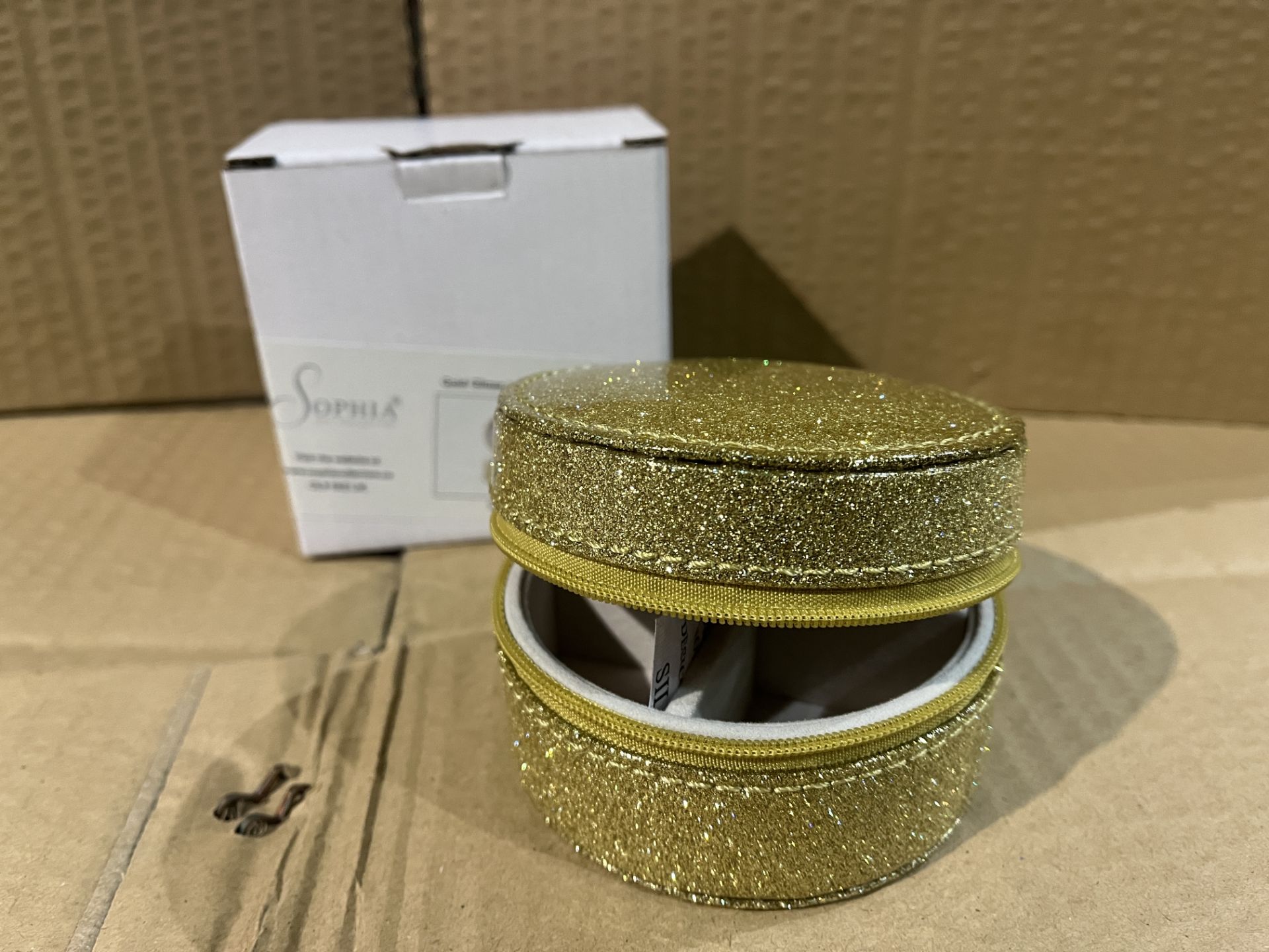 58 X BRAND NEW SOPHIA GOLD GLITTER JEWELLERY BOXES R16-14