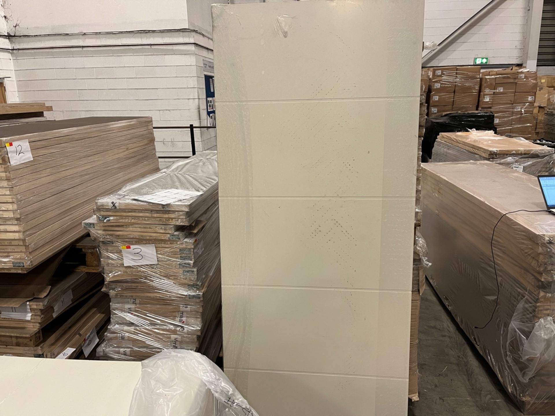 PALLET TO CONTAIN 2 X BRAND NEW OFF WHITE 5 PANEL WOODEN FIRE DOORS 78 X 30 X 1.5 INCHES