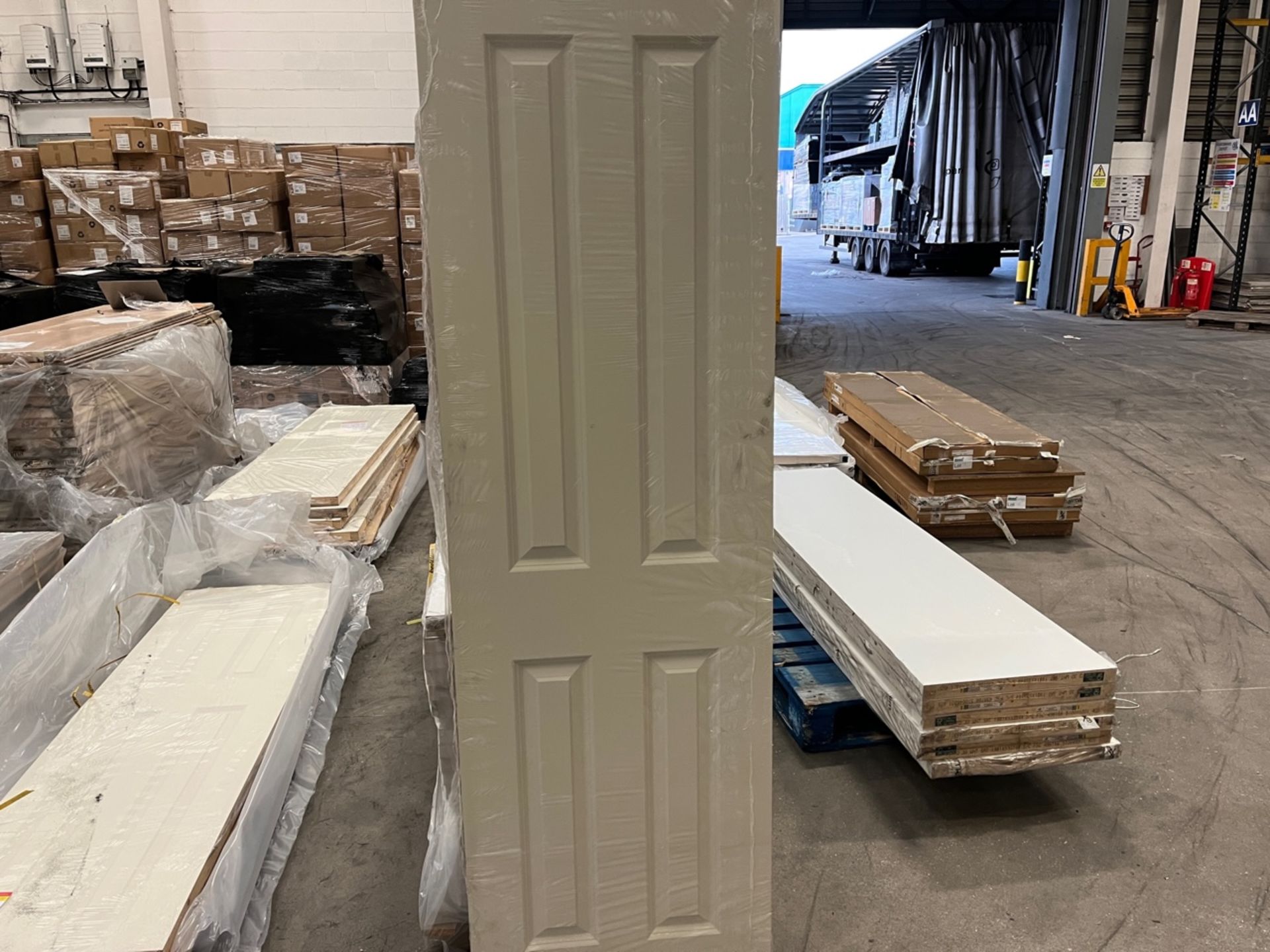 PALLET TO CONTAIN 2 X BRAND NEW PREMDOR OFF WHITE 4 PANEL WOODEN FIRE DOORS 78 X 24 X 1.7 INCHES