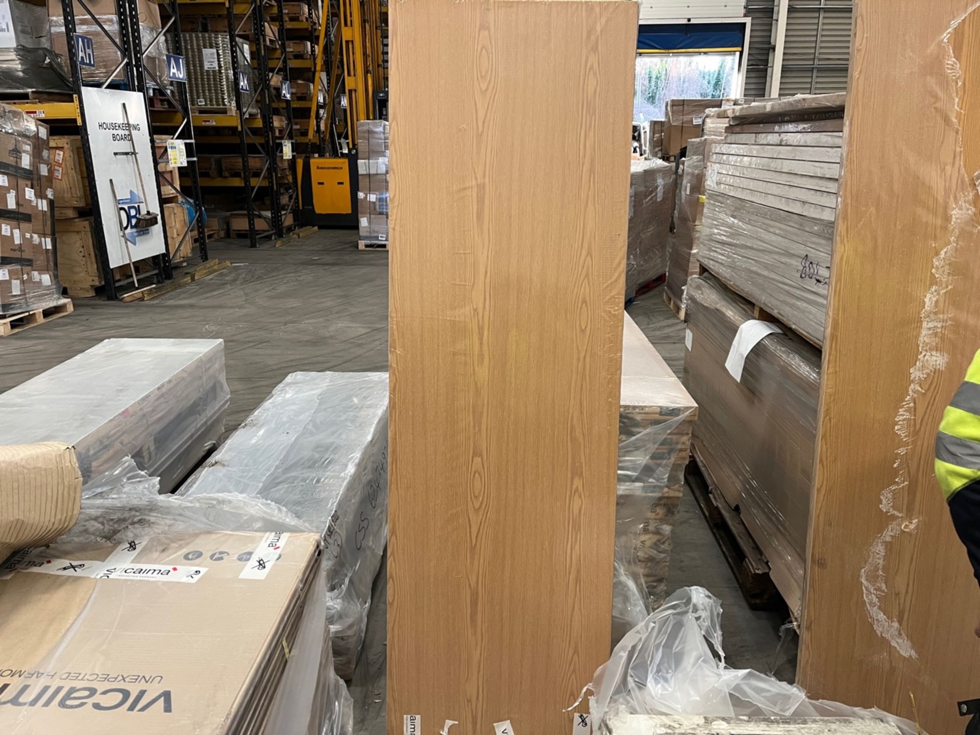 PALLET TO CONTAIN 20 X BRAND NEW VICAIMA DARK OAK SOLID WOODEN FIRE DOORS 78 X 24.8 X 1.7 INCHES