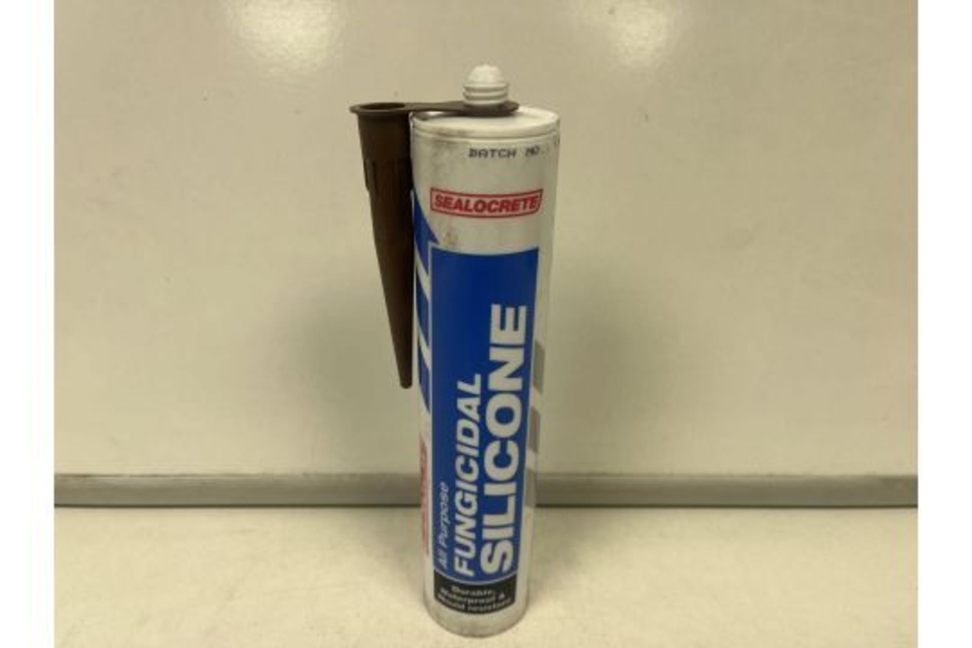 90 X BRAND NEW SEALOCRETE ALL PURPOSE FUNGICIDAL SILICONE SEALANT 280ML BROWN EXP 30/12/2022